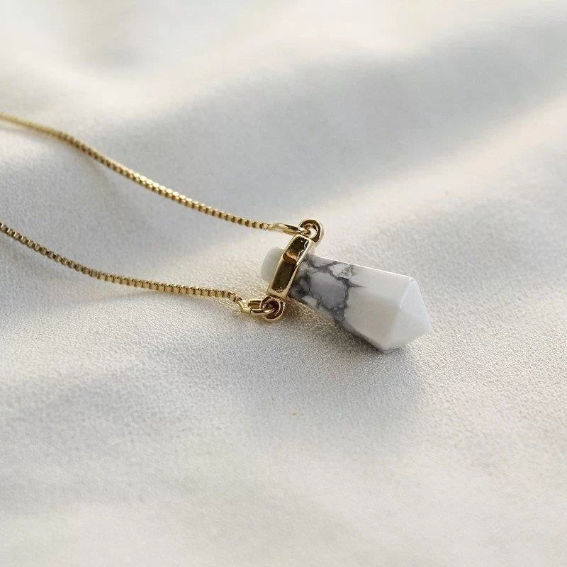 Pingente pedras semi-preciosas banhado a ouro