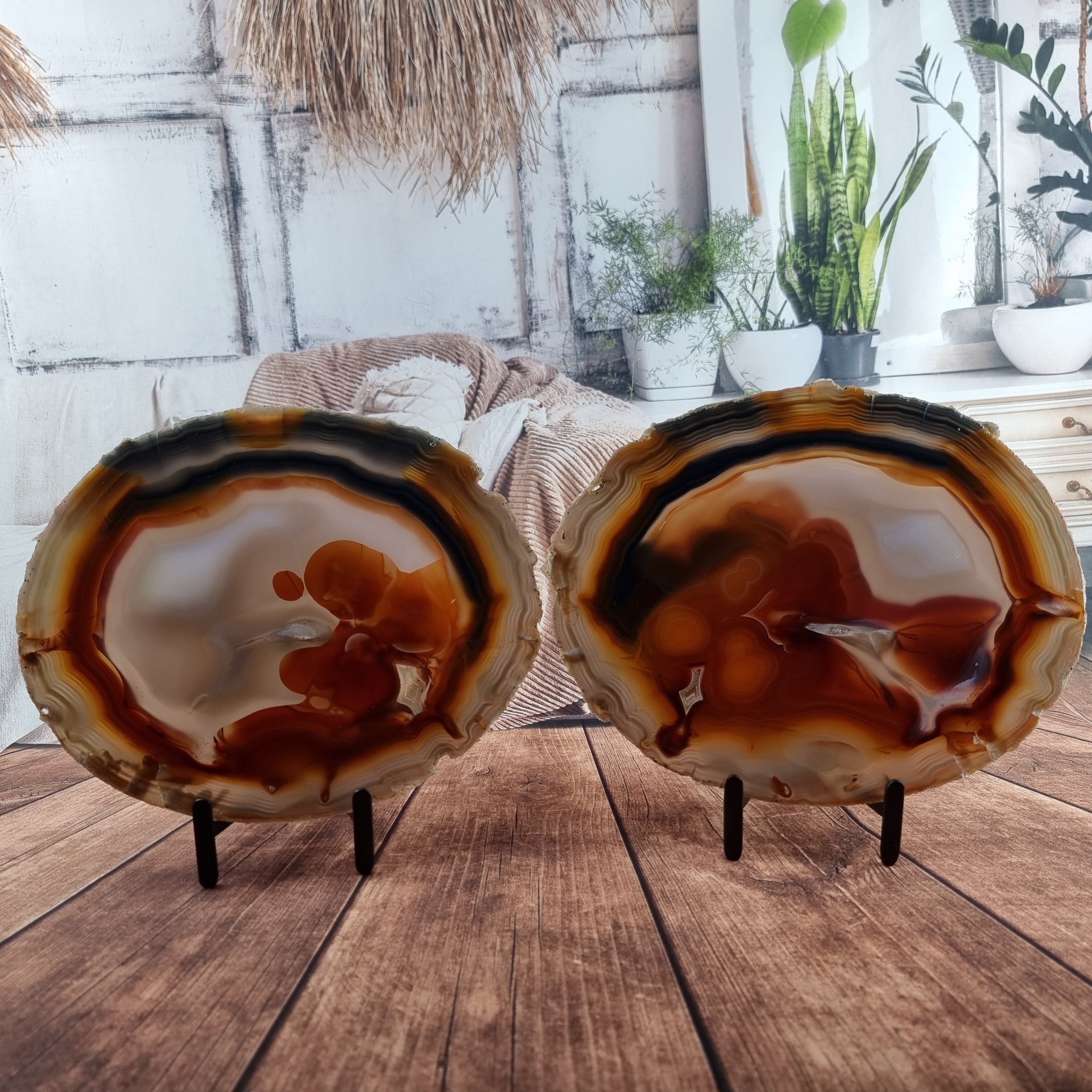 Chapa de Ágata SUPER ESPECIAL | Base de Ferro Preta | Altura 24,50 cm, 1 Unidade | Peça Artesanal BR Crystals