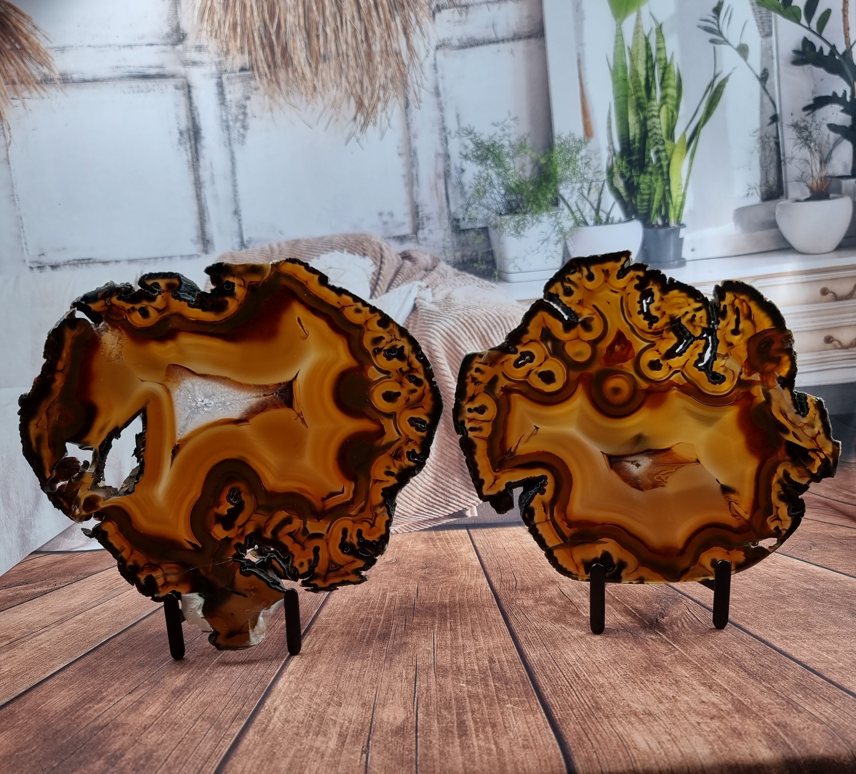 Chapa de Ágata SUPER ESPECIAL | Base de Ferro Preta | Altura 25 cm, 1 Unidade | Peça Artesanal BR Crystals