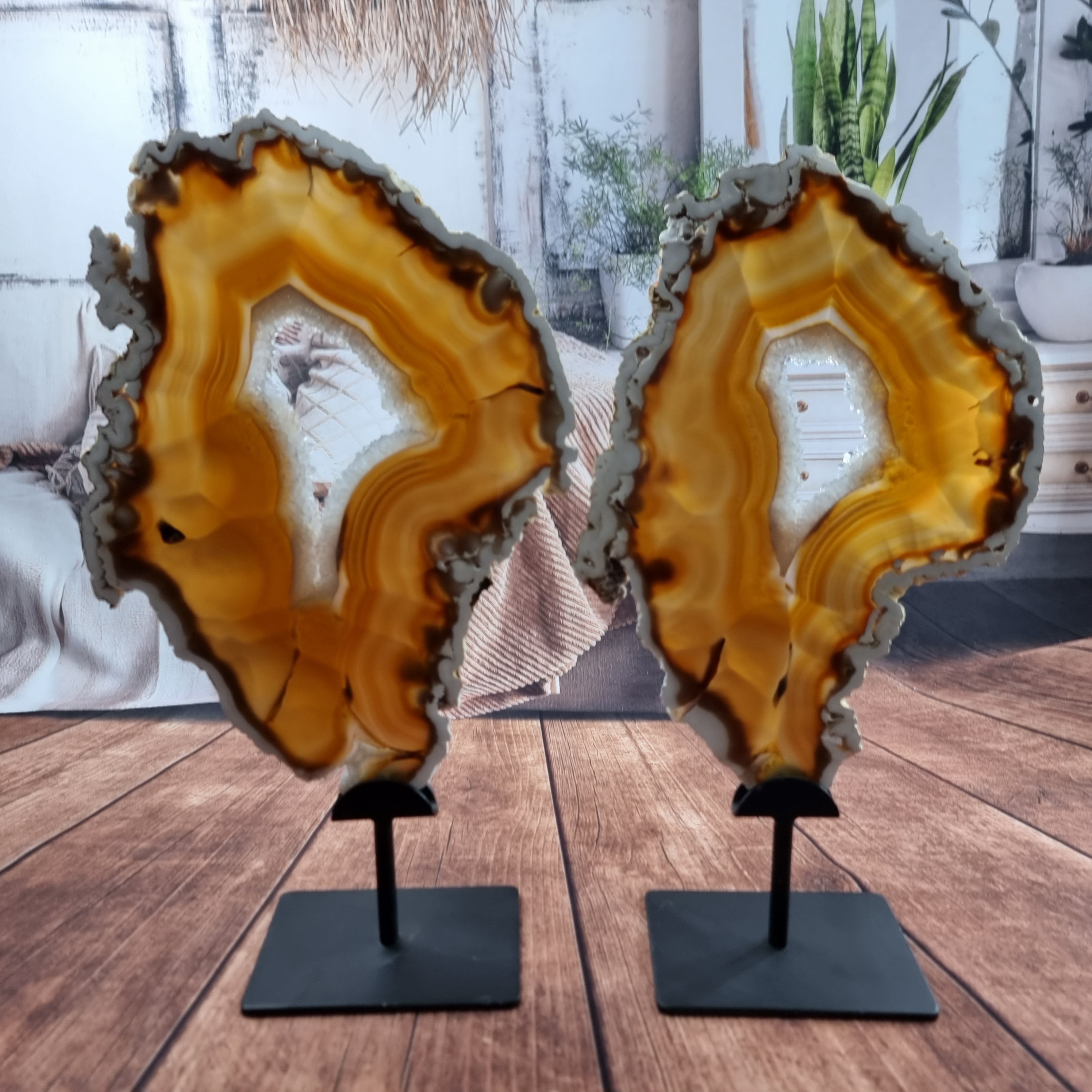 Chapa de Ágata SUPER ESPECIAL | Base de Ferro Preta | Altura 33 cm, 1 Unidade | Peça Artesanal BR Crystals