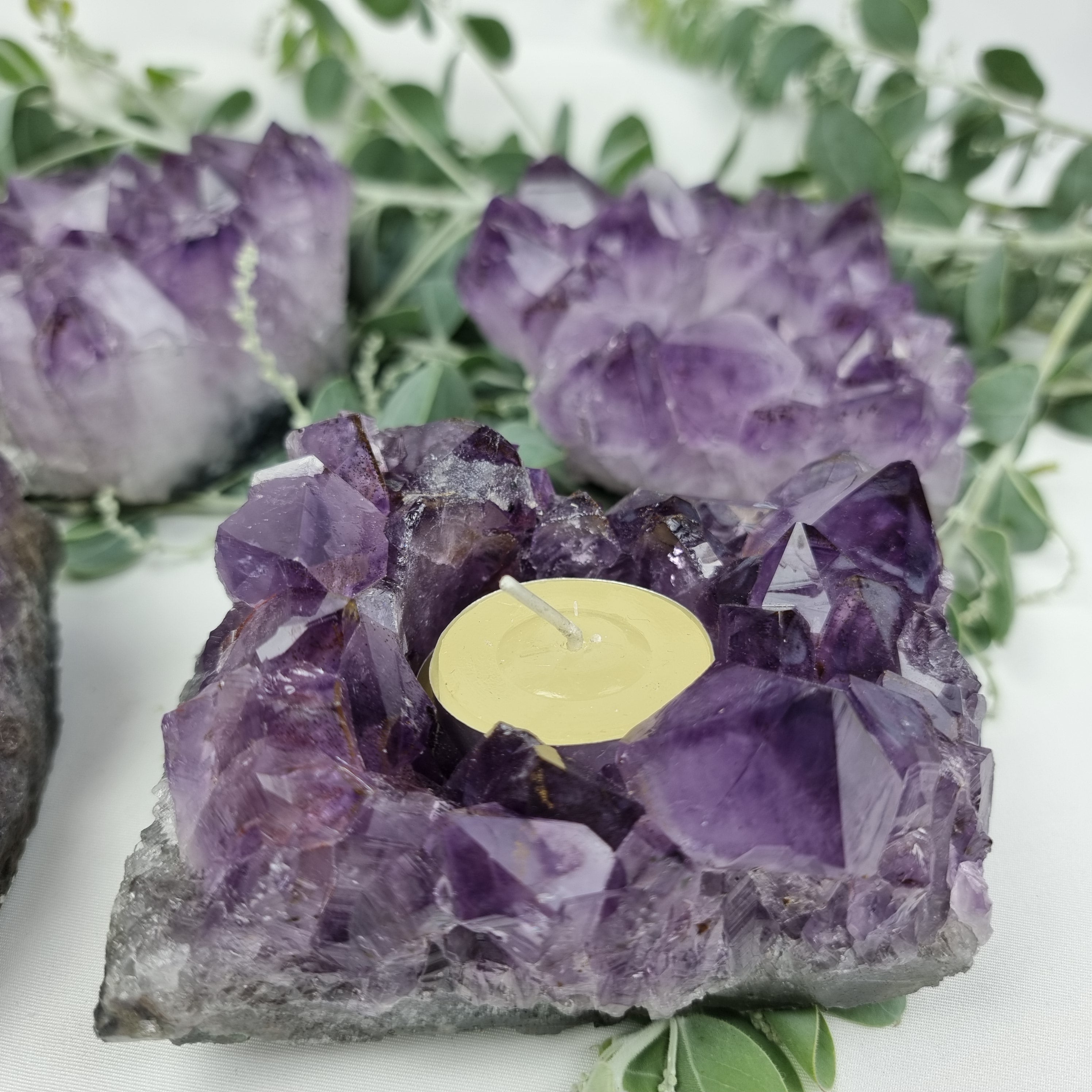 Porta Vela de Ametista Drusa com Cristais Especiais | Energia, Beleza e Sofisticação | Peça Artesanal BR Crystals