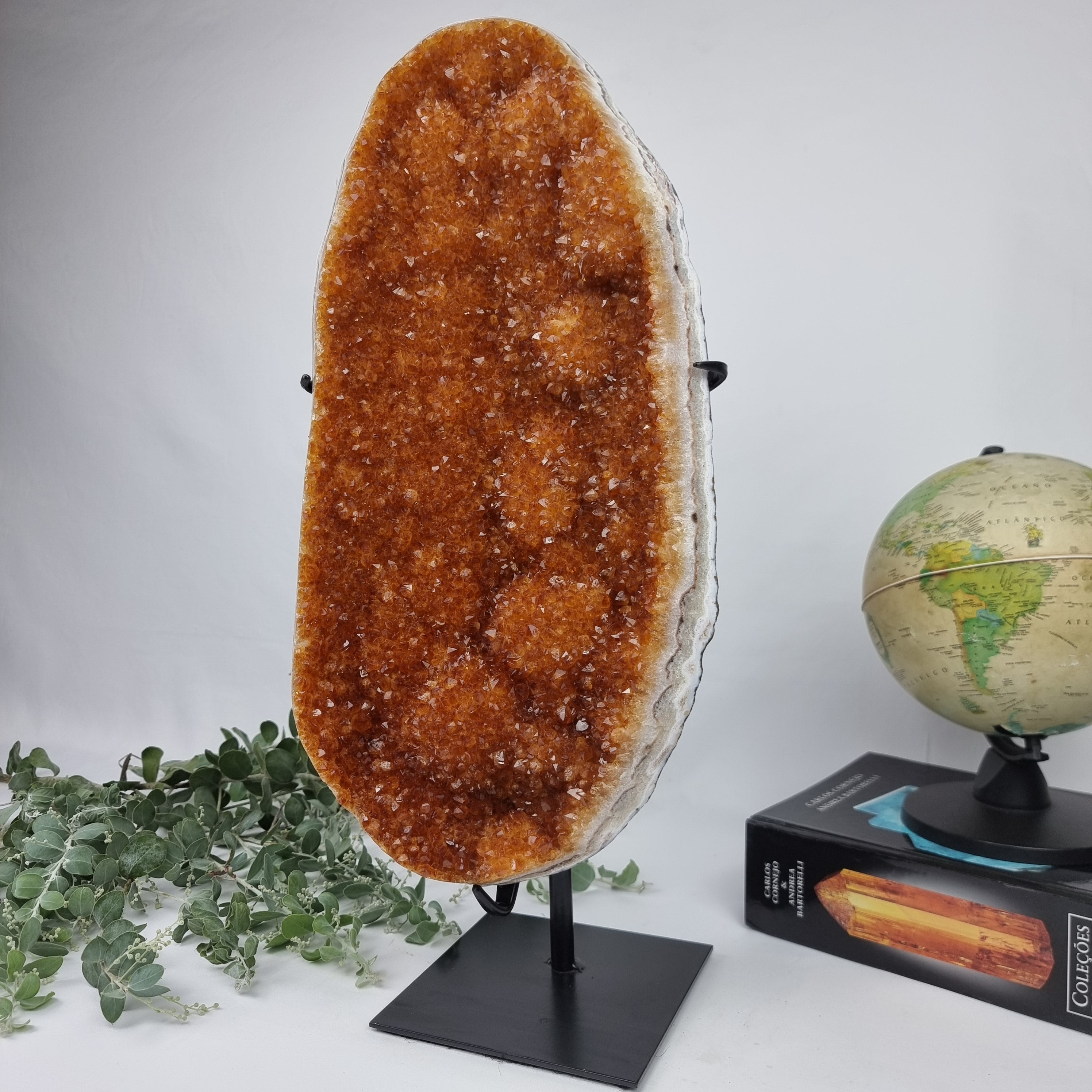 CITRINO Drusa Super Especial | Base de Ferro Preta | Peso 6,90 Kgs, Altura de 51 cm | Peça Artesanal BR Crystals