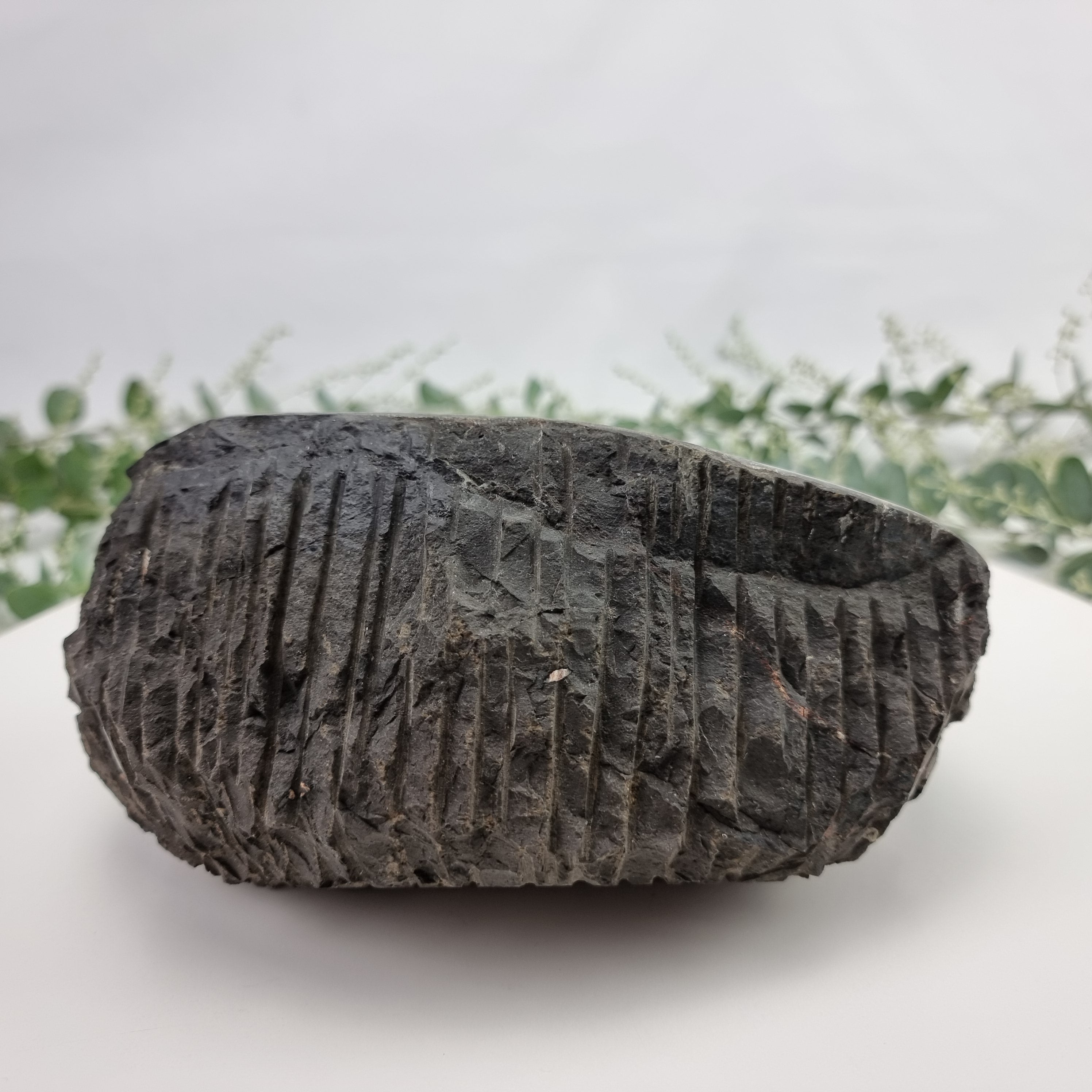 Ametista Especial Forma Drusa | Peso com 2,75 kgs ! Comprimento 20 cm | Energia, Beleza e Sofisticação