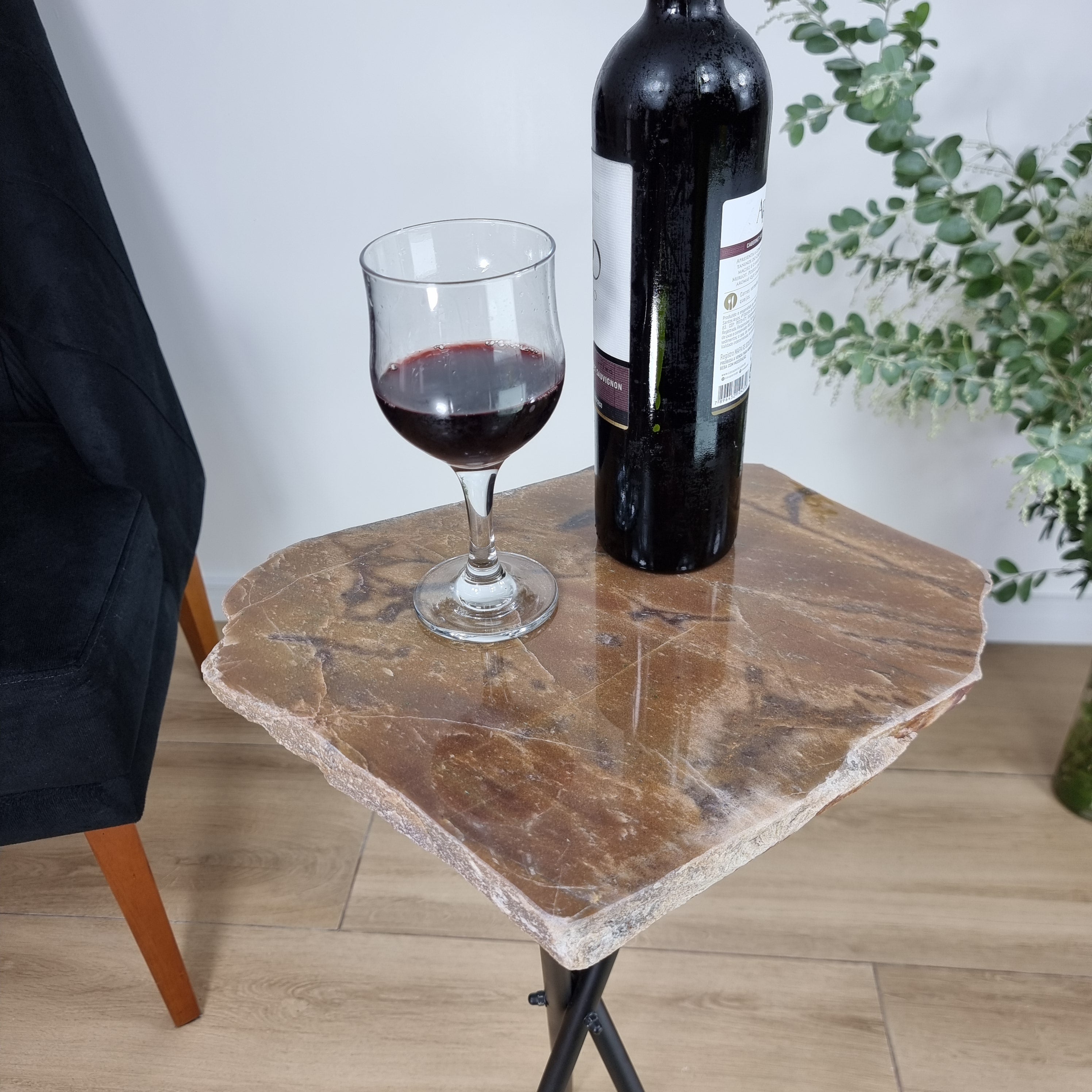 Mesa Lateral de JASPE MARROM Naturais | Base Tripé Preta | Altura de 60 cm - Peça Artesanal BR Crystals