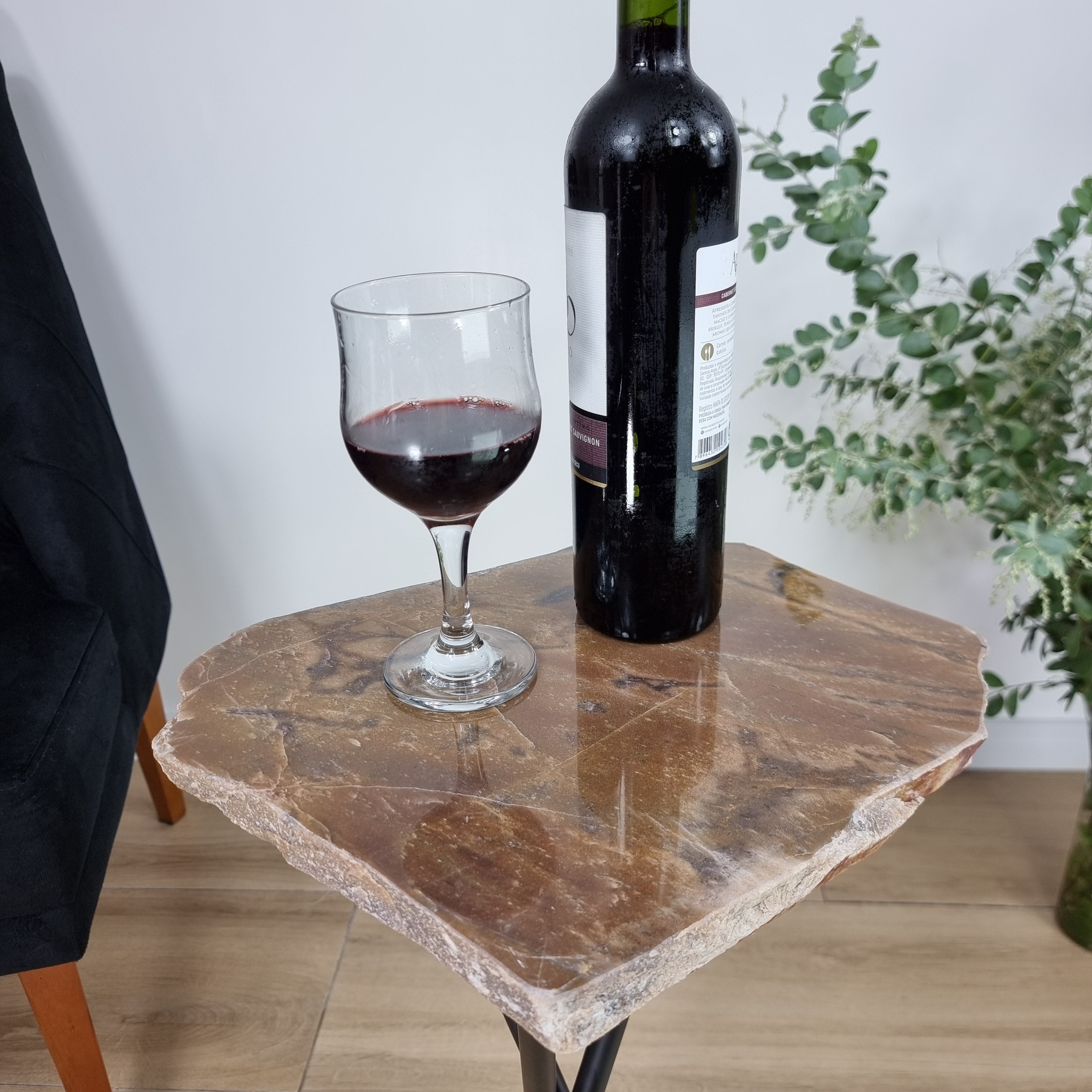 Mesa Lateral de JASPE MARROM Naturais | Base Tripé Preta | Altura de 60 cm - Peça Artesanal BR Crystals