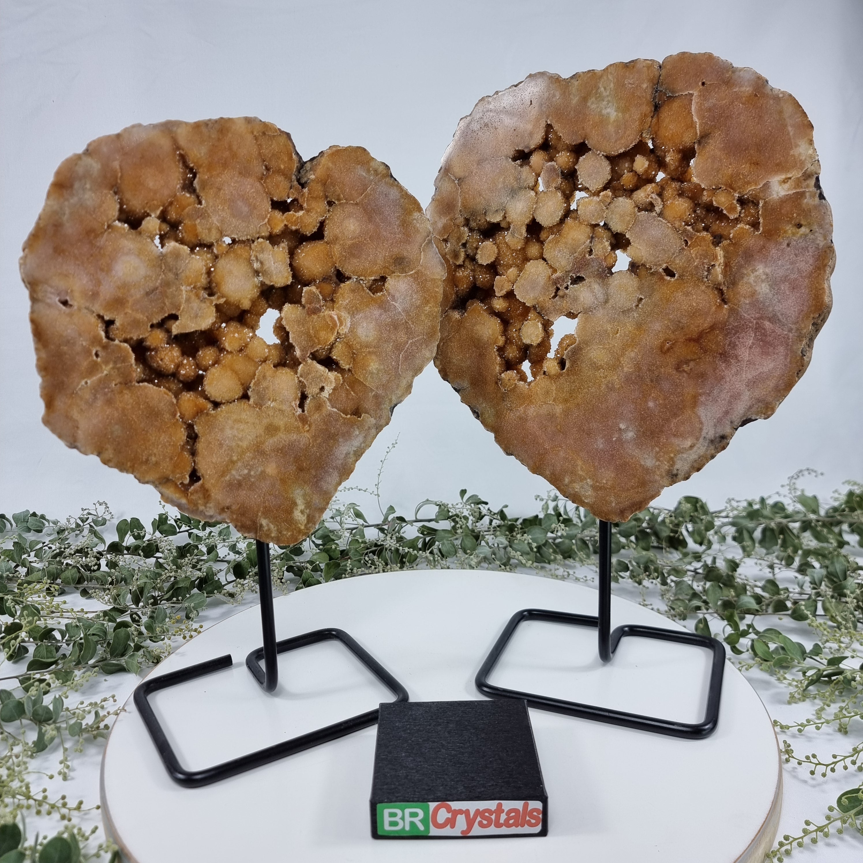 Drusa de Ametista Rosa Especial | Kit 2 Peças, Base de Ferro Preta | Peso 5,66 kgs, Altura 37 cm | Energia, Beleza e Sofisticação