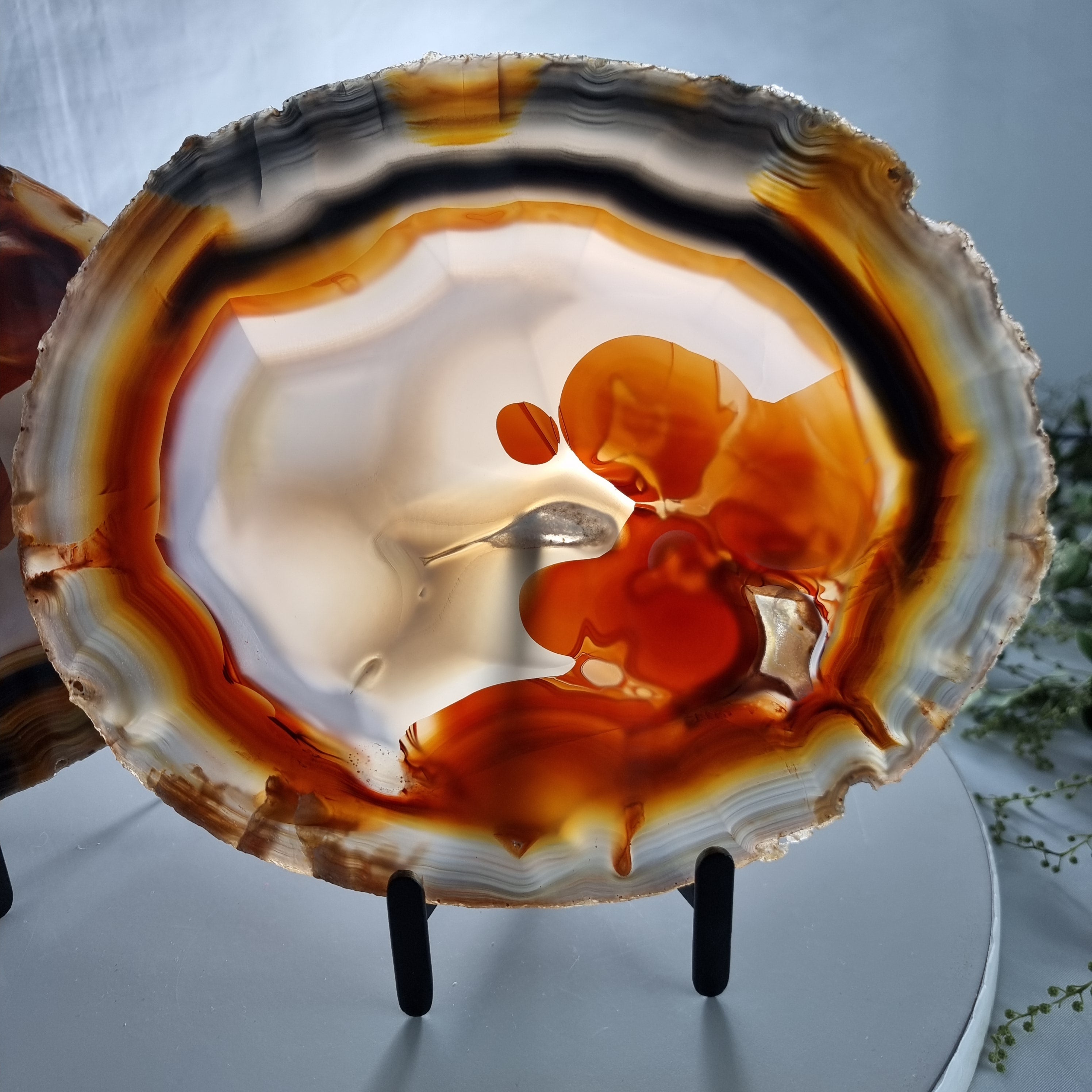 Chapa de Ágata SUPER ESPECIAL | Base de Ferro Preta | Altura 24,50 cm, 1 Unidade | Peça Artesanal BR Crystals
