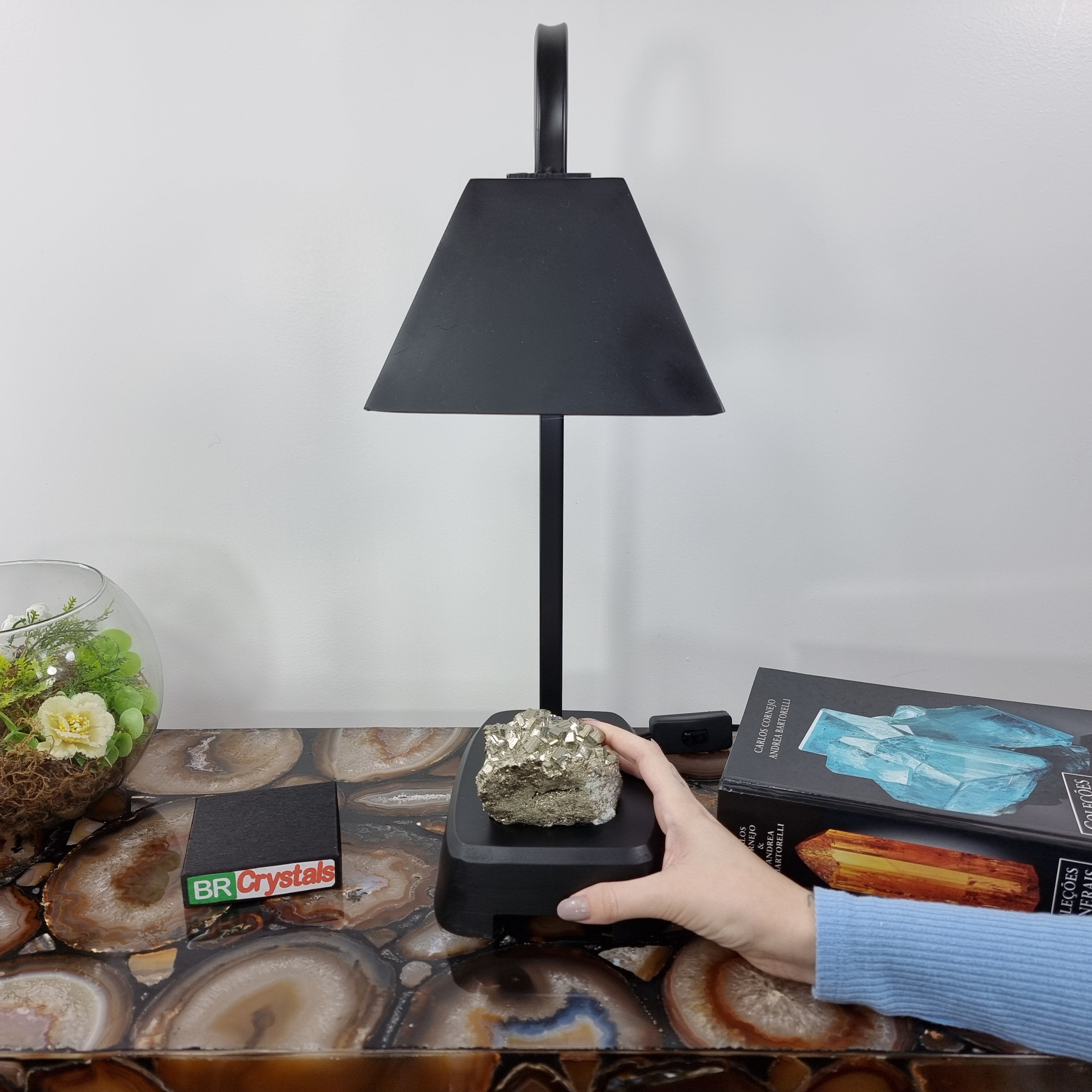 ABAJUR de Pedras Preciosas | Linda Pedra Drusa na Base | Super Especial com 45 cm altura - Peça Artesanal BR Crystals