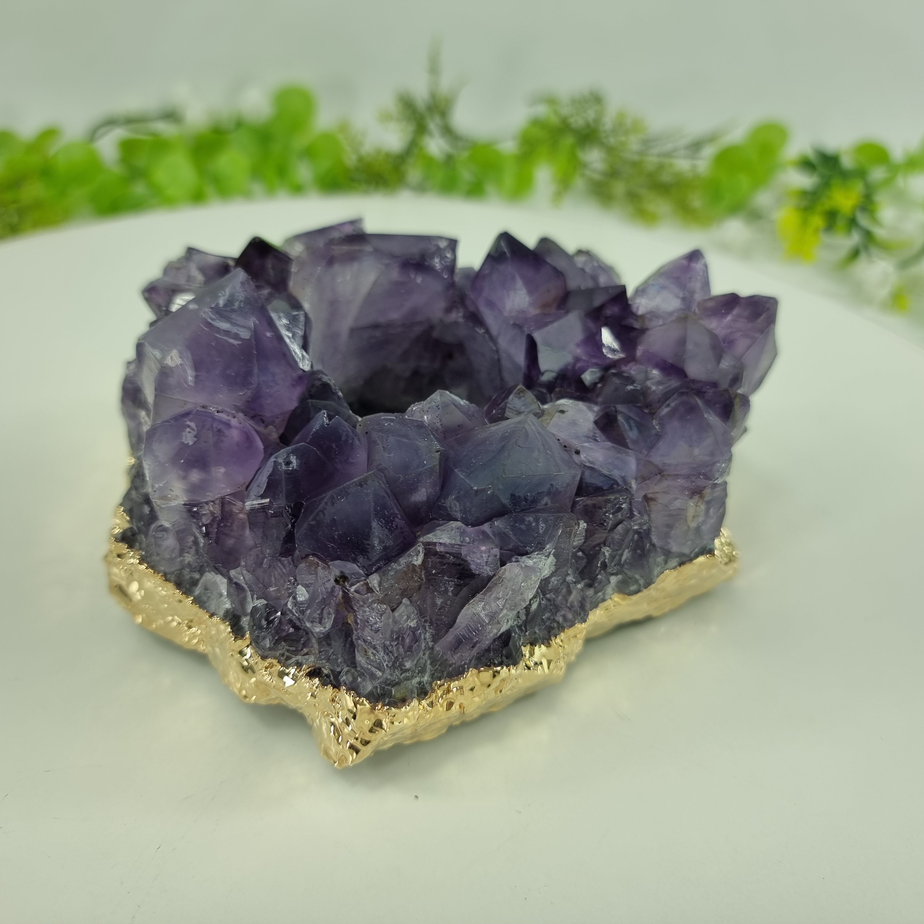 Porta Vela de Ametista Drusa com Cristais Especiais | Banho Dourado Bordas | Energia, Beleza e Sofisticação | Peça Artesanal BR Crystal