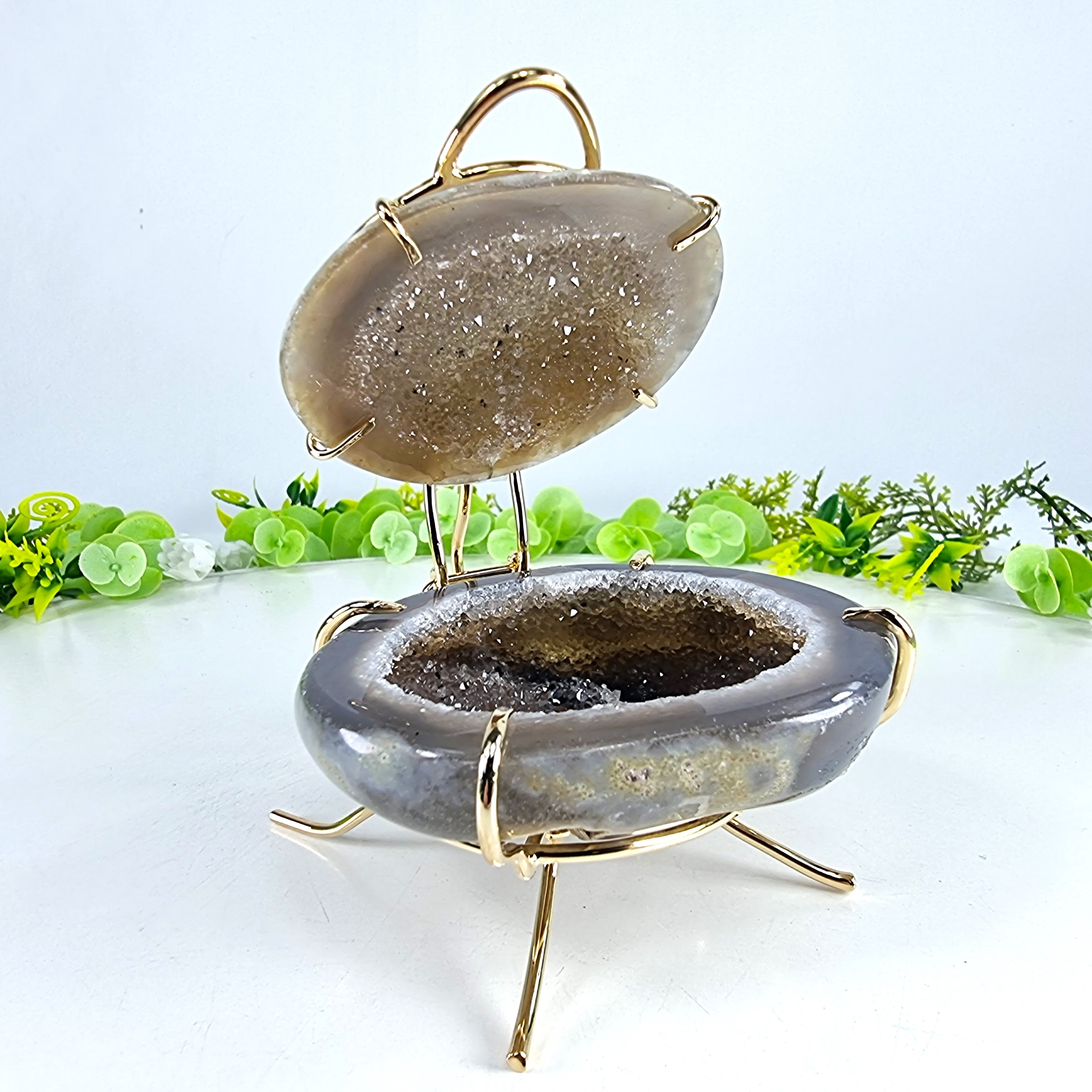 Porta Joias de Geodo de Àgatas | Base Dourada | Peso 310 g, Altura 6 cm | Peça única Especial