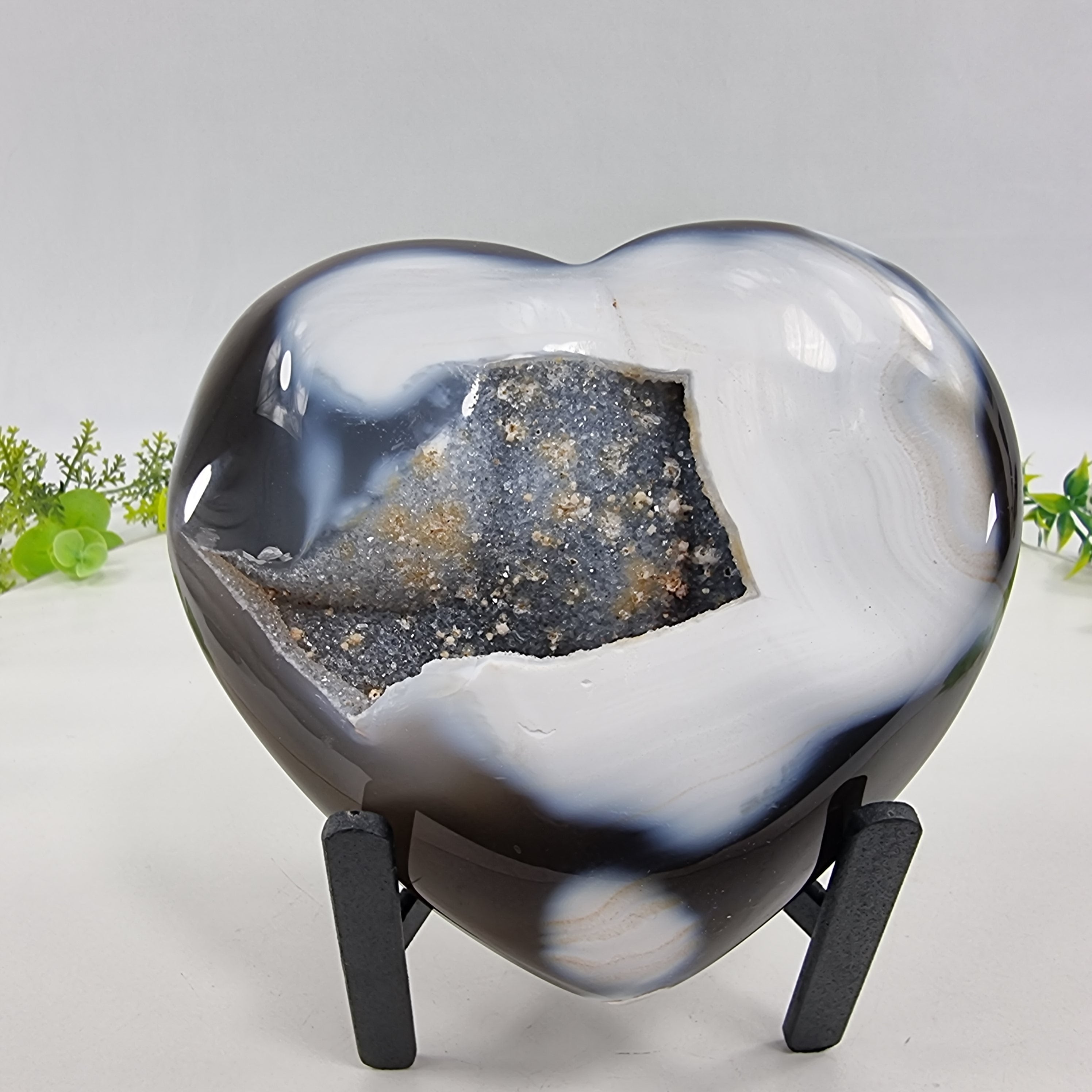 Coração de Àgatas Naturais | Altura 11,5 cm, com 0,720 kgs | Peça Artesanal BR Crystals