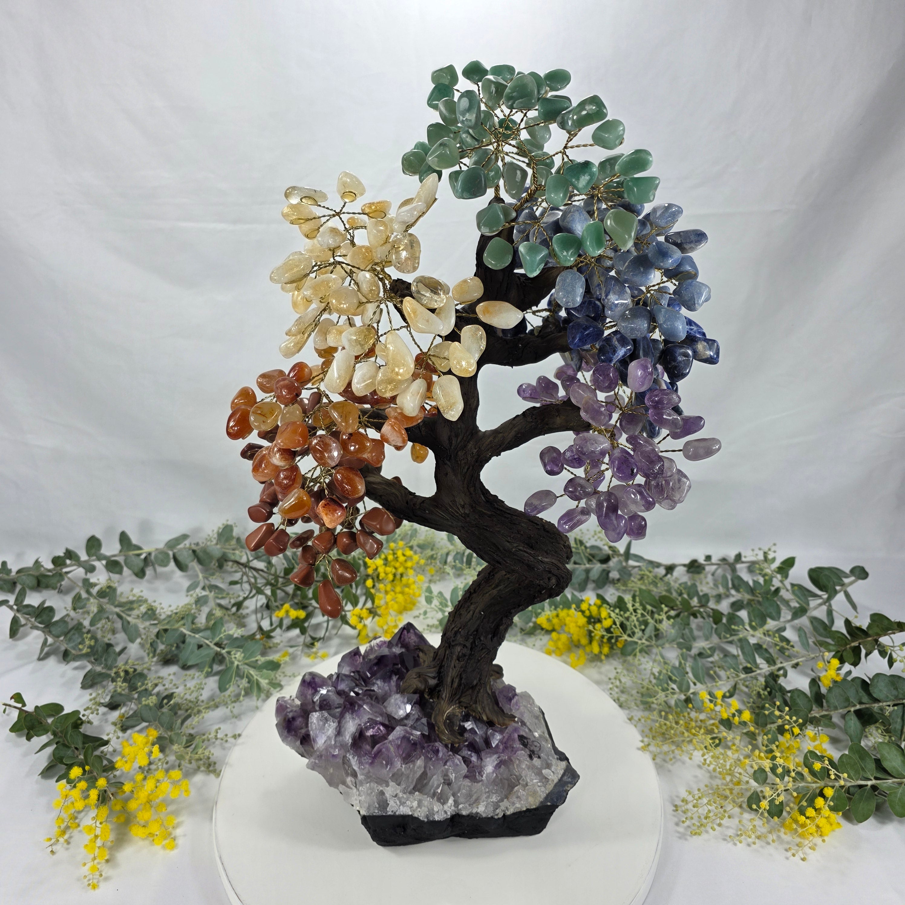 Árvore de 7 CHACRAS Arco Iris Natural | 720 Pedras, 120 galhos | Base de Ametista Super Especial com 60 cm de altura - Peça Artesanal BR Crystals