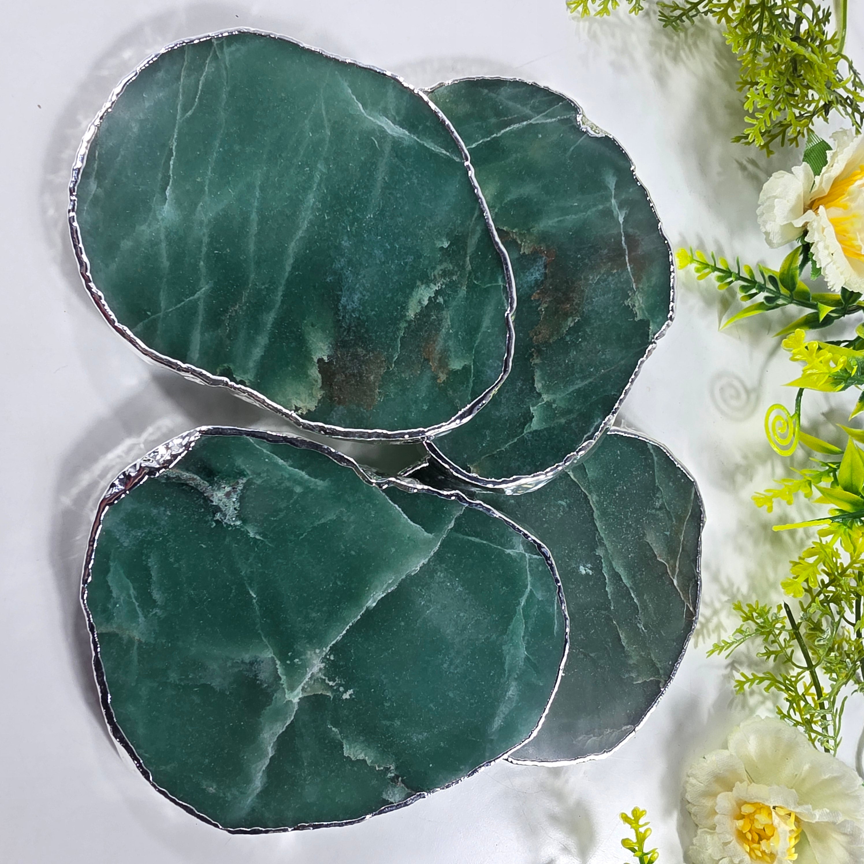 Porta Copos de Quartzo Verde BANHO Prata | 4 unidades | Altura de 8 a 10 cm | Peça Artesanal BR Crystals