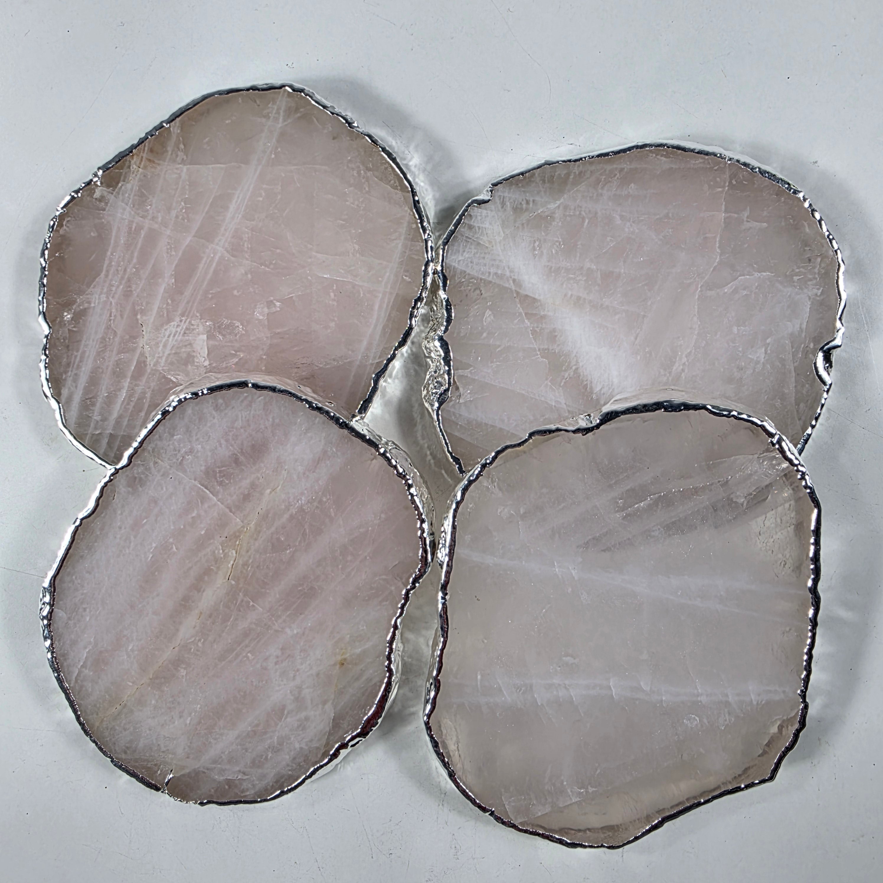 Porta Copos de Quartzo Rosa BANHO Prata | 4 unidades | Altura de 8 a 10 cm | Peça Artesanal BR Crystals