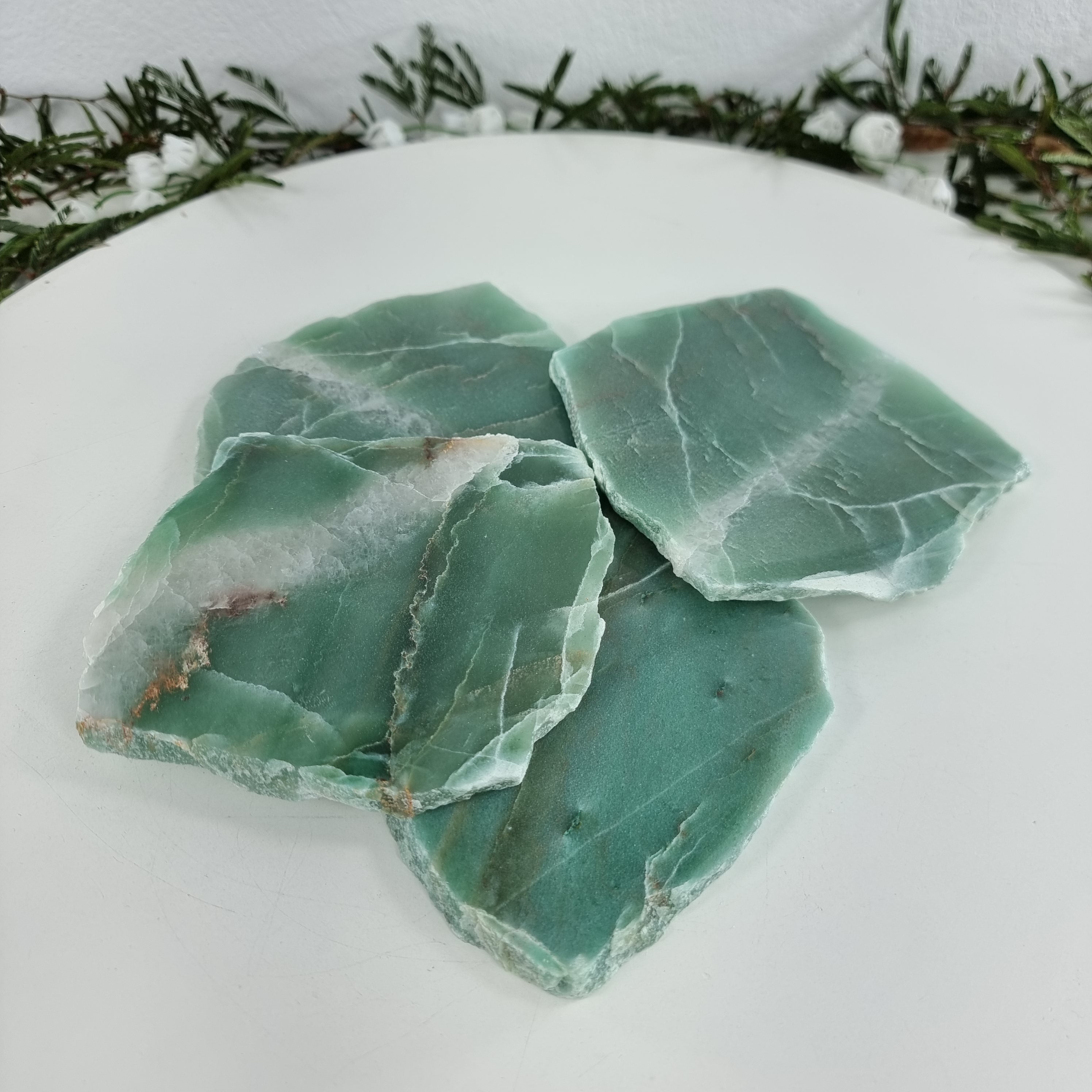 Porta Copos de Quartzo Verde Naturais | 4 unidades | Altura de 10 a 11 cm | Peça Artesanal BR Crystals