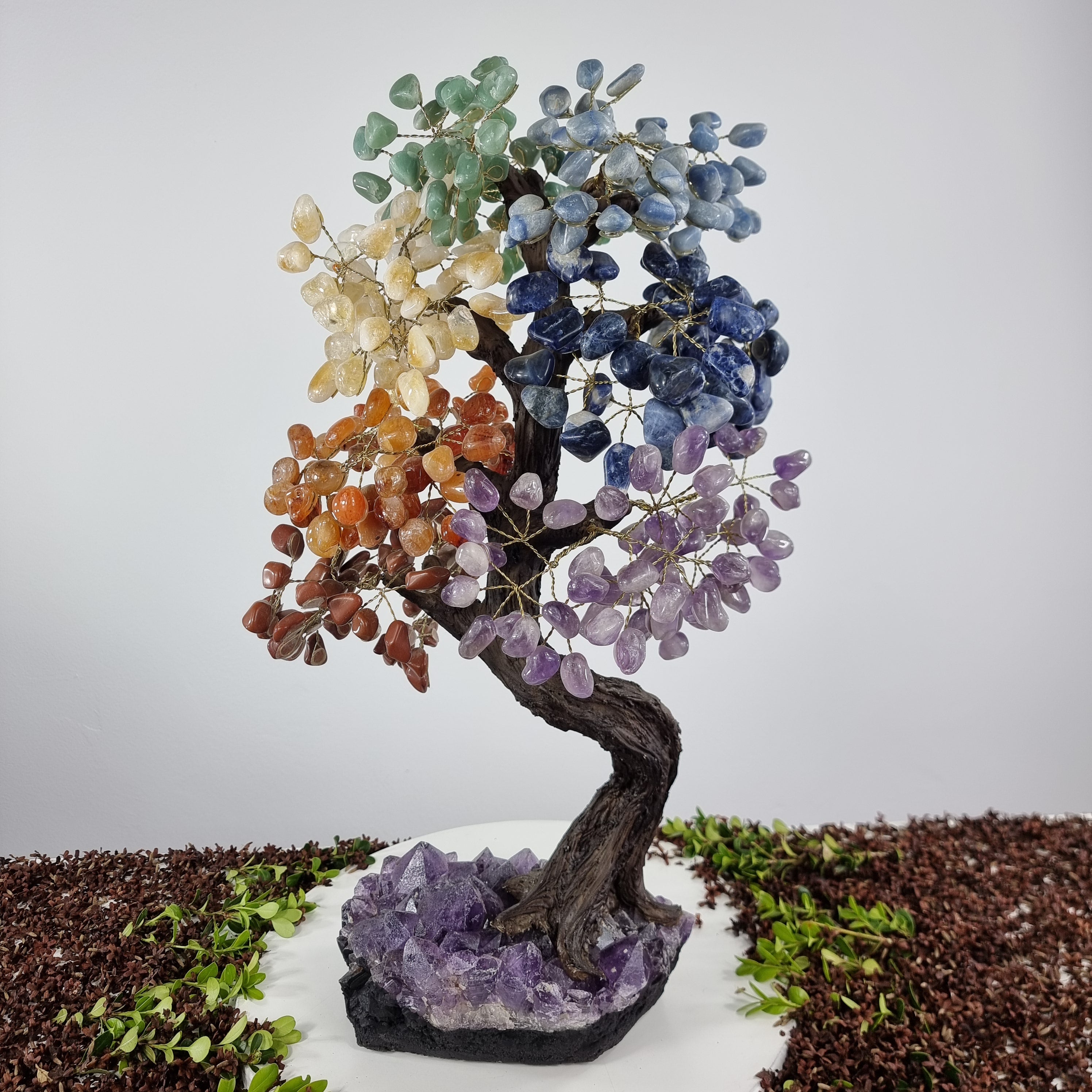 Árvore de 7 CHACRAS Arco Iris Natural | 720 Pedras, 120 galhos | Base de Ametista Super Especial com 60 cm altura - Peça Artesanal BR Crystals