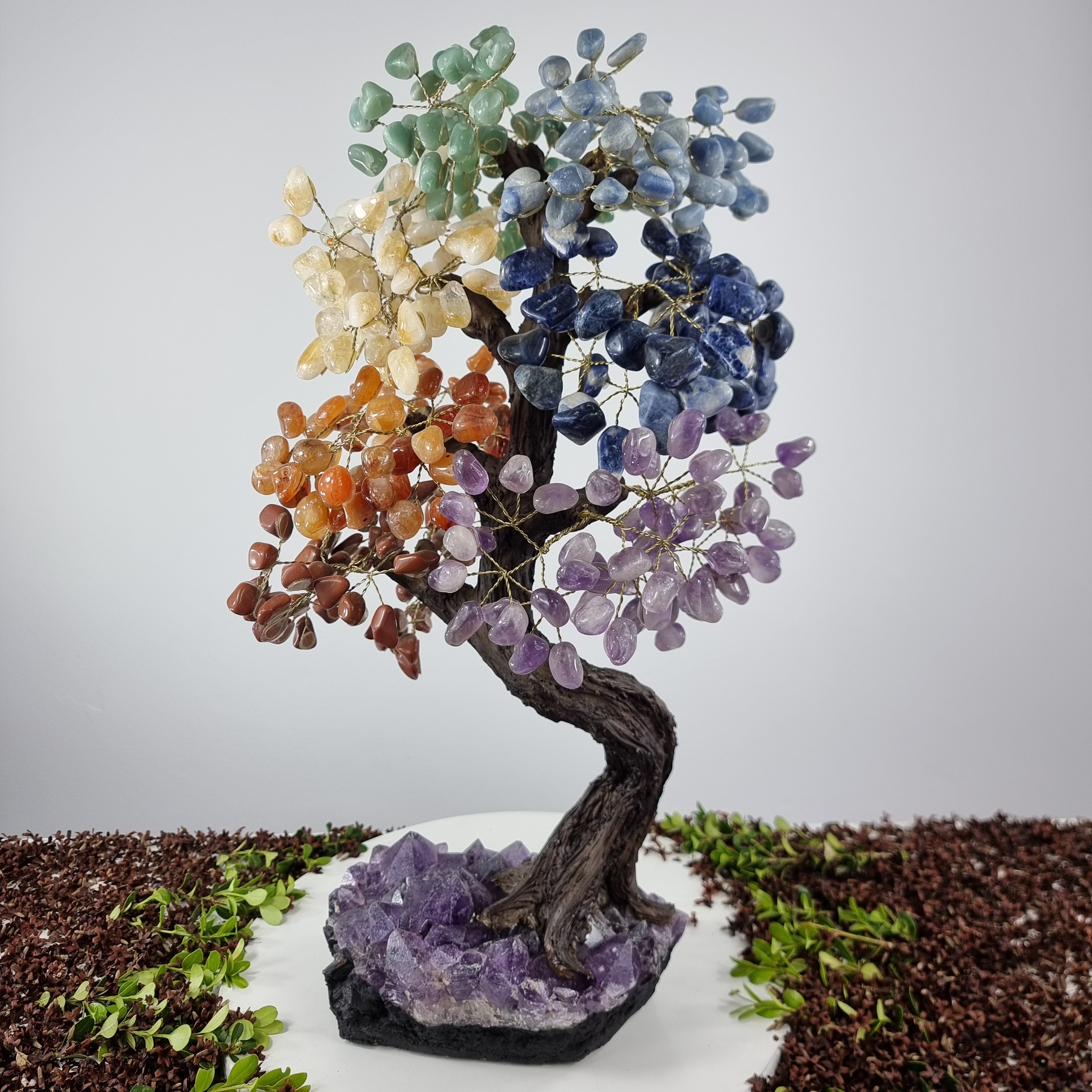 Árvore de 7 CHACRAS Arco Iris Natural | 720 Pedras, 120 galhos | Base de Ametista Super Especial com 60 cm altura - Peça Artesanal BR Crystals