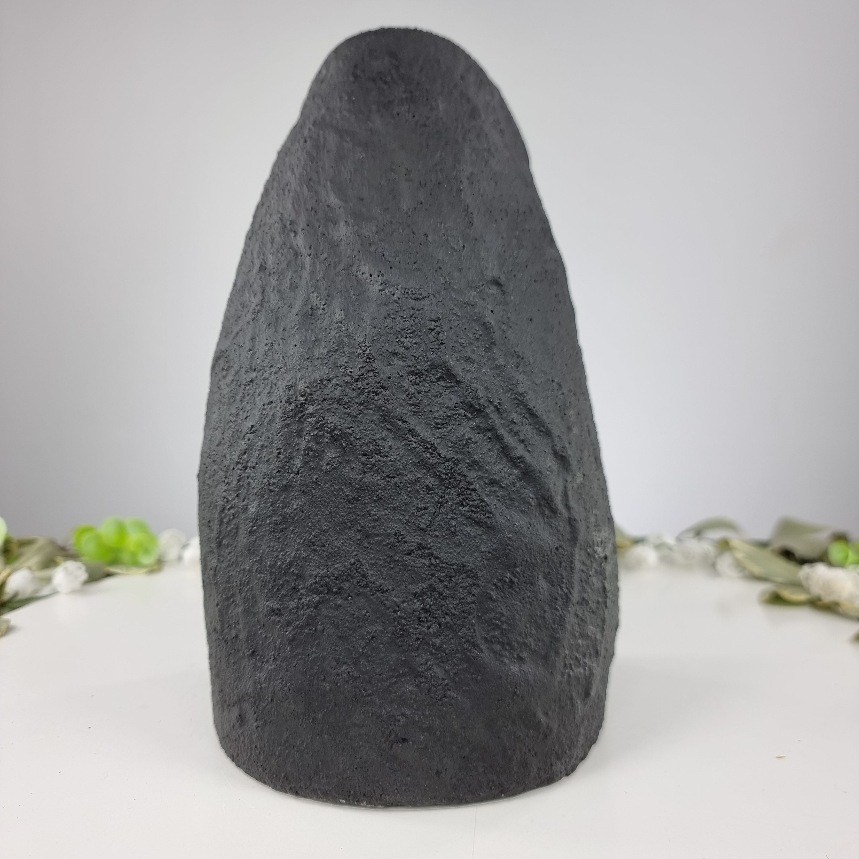 Capela em Ametista Bruta Drusa - Geodo de Ametista 4,60 Kgs, Energia, Beleza e Sofisticação