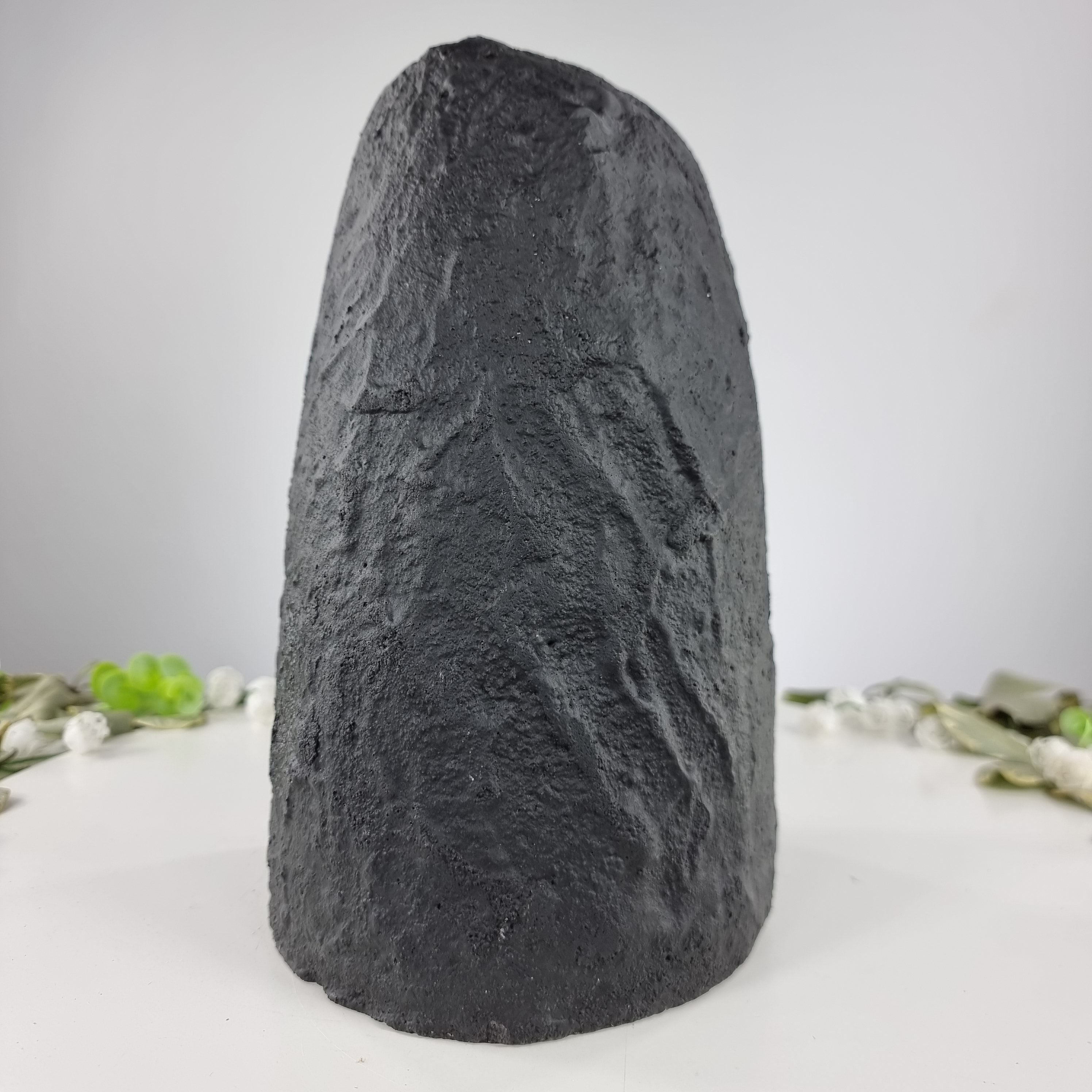 Capela em Ametista Bruta Drusa - Geodo de Ametista 5,80 Kgs, Energia, Beleza e Sofisticação