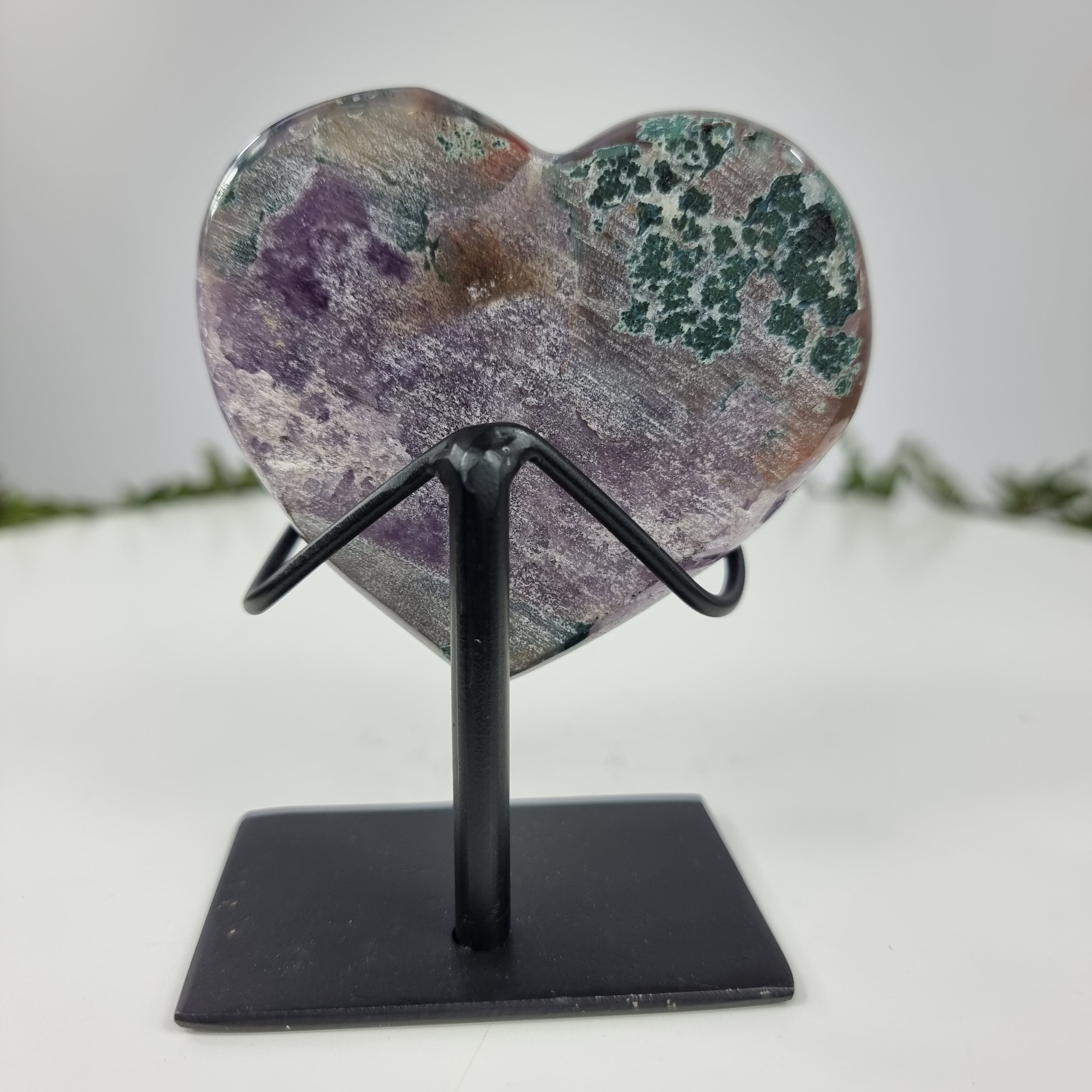 Coração de Ametista Especial | Peso 0,45 Kgs, Altura 11 cm | Energia, Beleza e Sofisticação