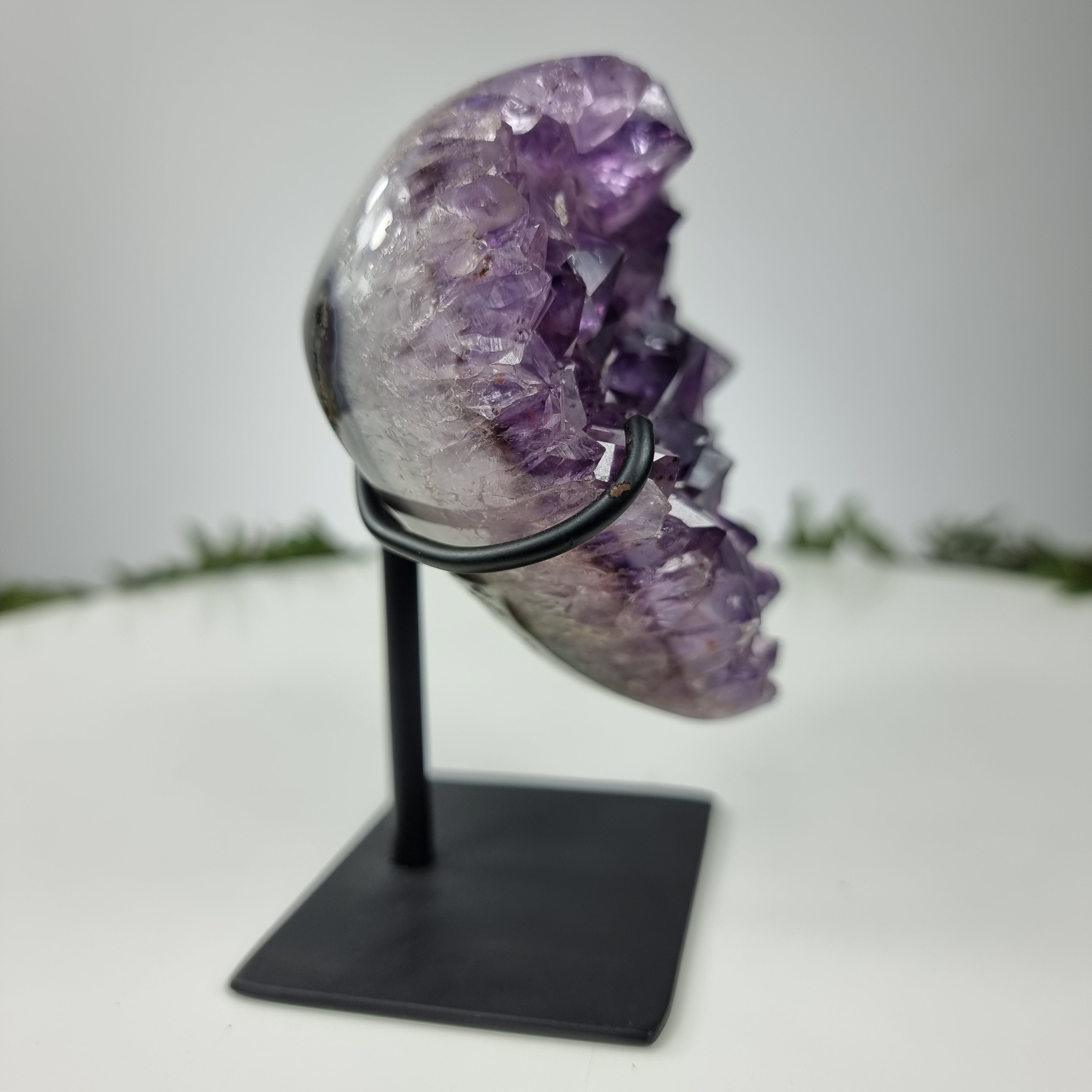 Coração de Ametista Especial | Peso 0,64 Kgs, Altura 13 cm | Energia, Beleza e Sofisticação