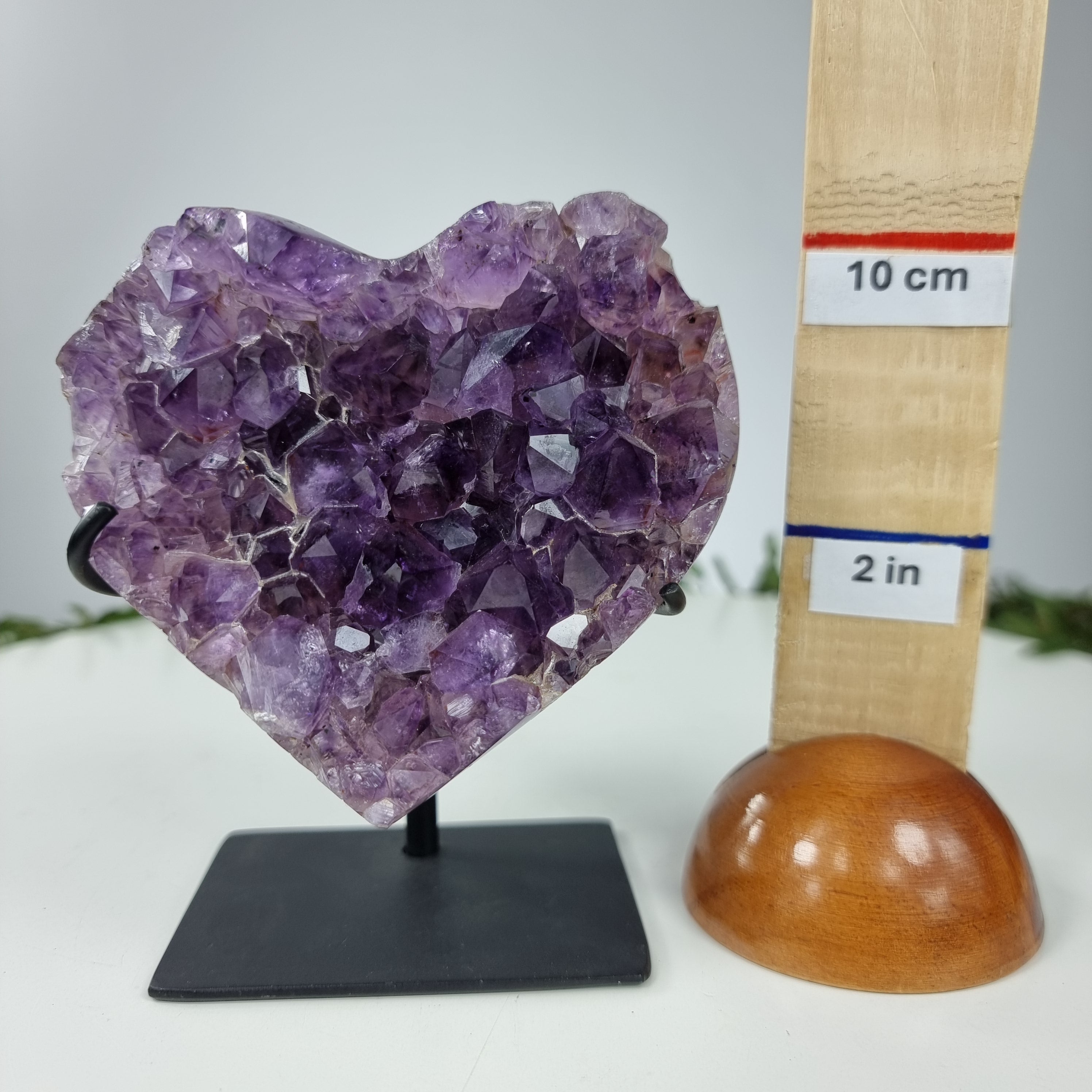Coração de Ametista Especial | Peso 0,64 Kgs, Altura 13 cm | Energia, Beleza e Sofisticação