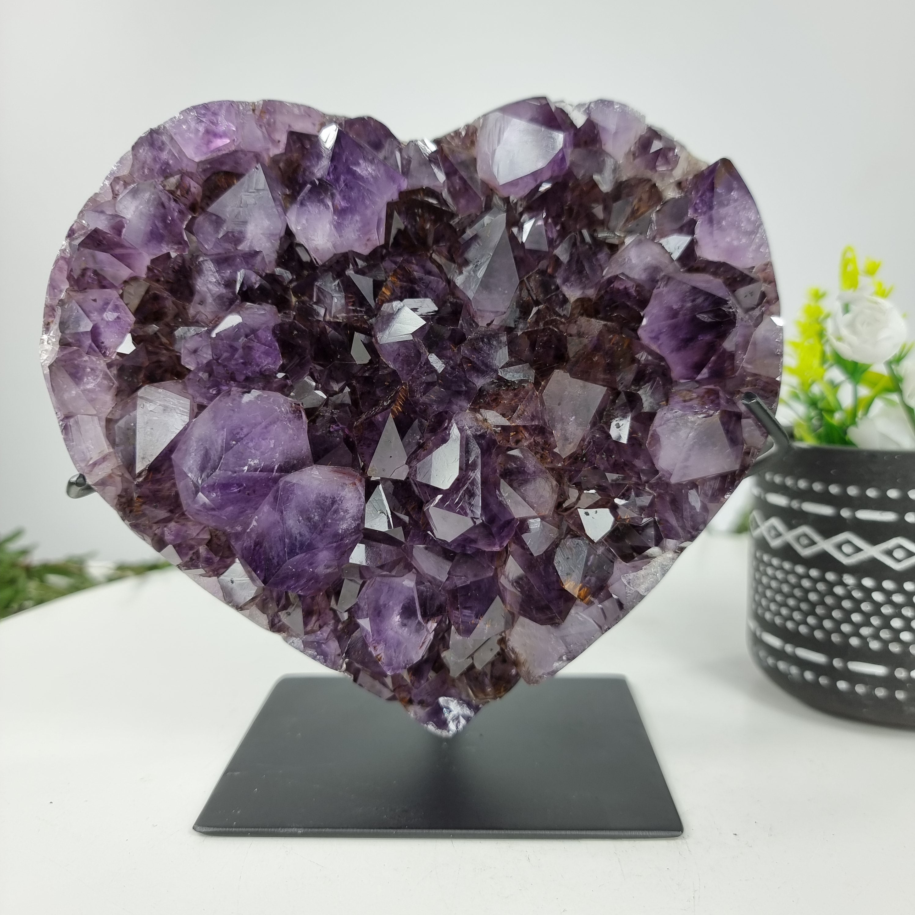 Coração de Ametista Especial | Peso 1,95 Kgs, Altura 18 cm | Energia, Beleza e Sofisticação