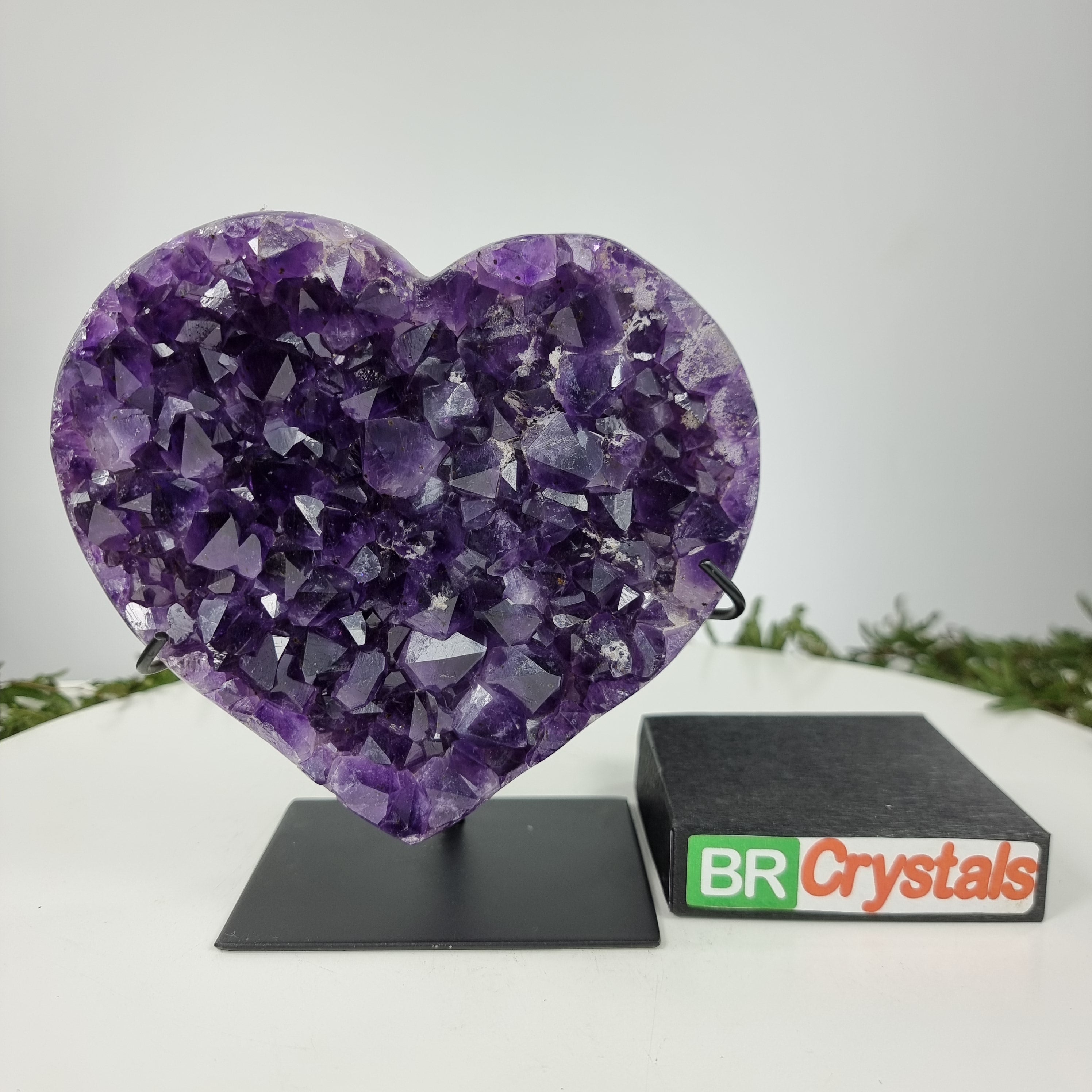 Coração de Ametista Especial | Peso 2,05 Kgs, Altura 17 cm | Energia, Beleza e Sofisticação