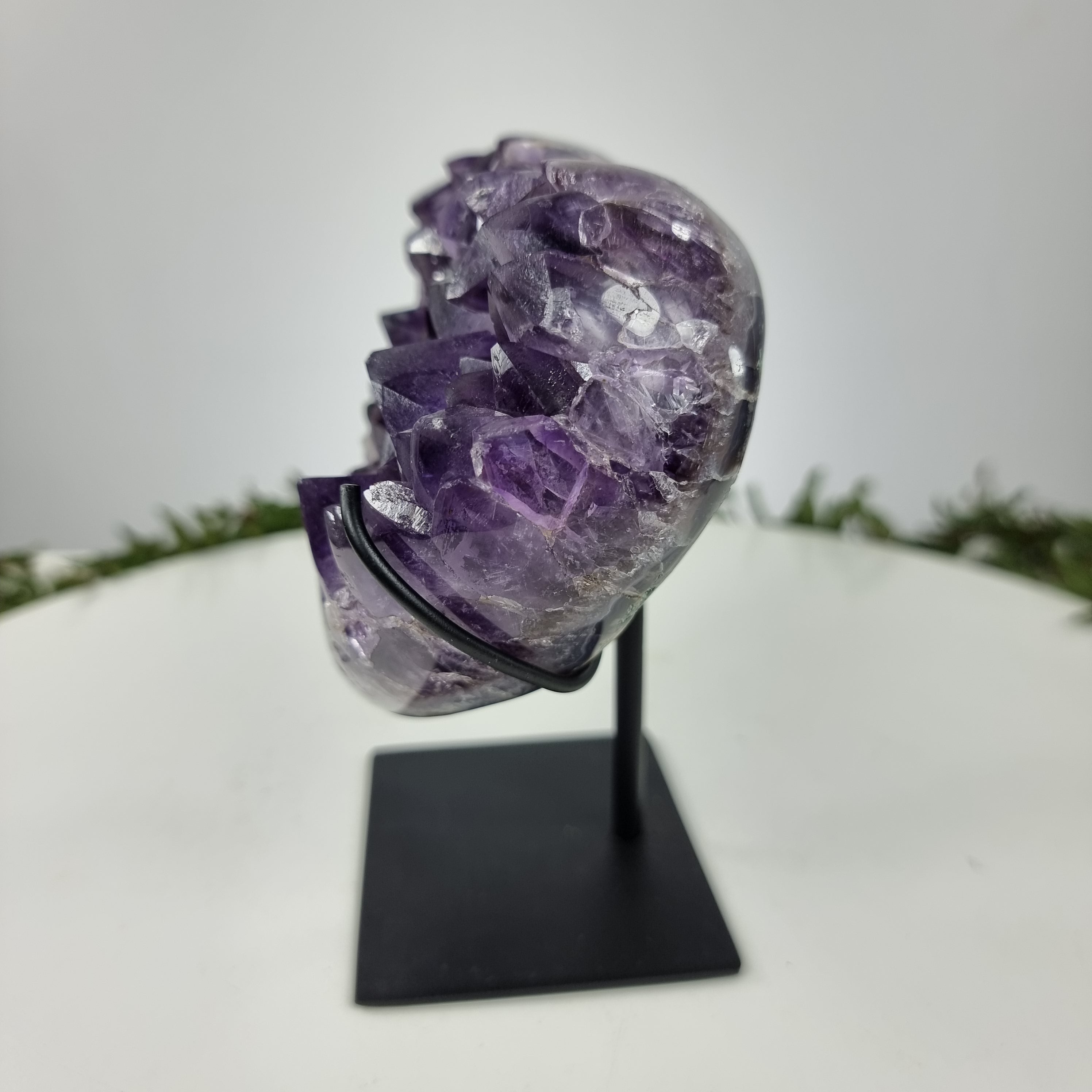 Coração de Ametista Especial | Peso 1,15 Kgs, Altura 16 cm | Energia, Beleza e Sofisticação