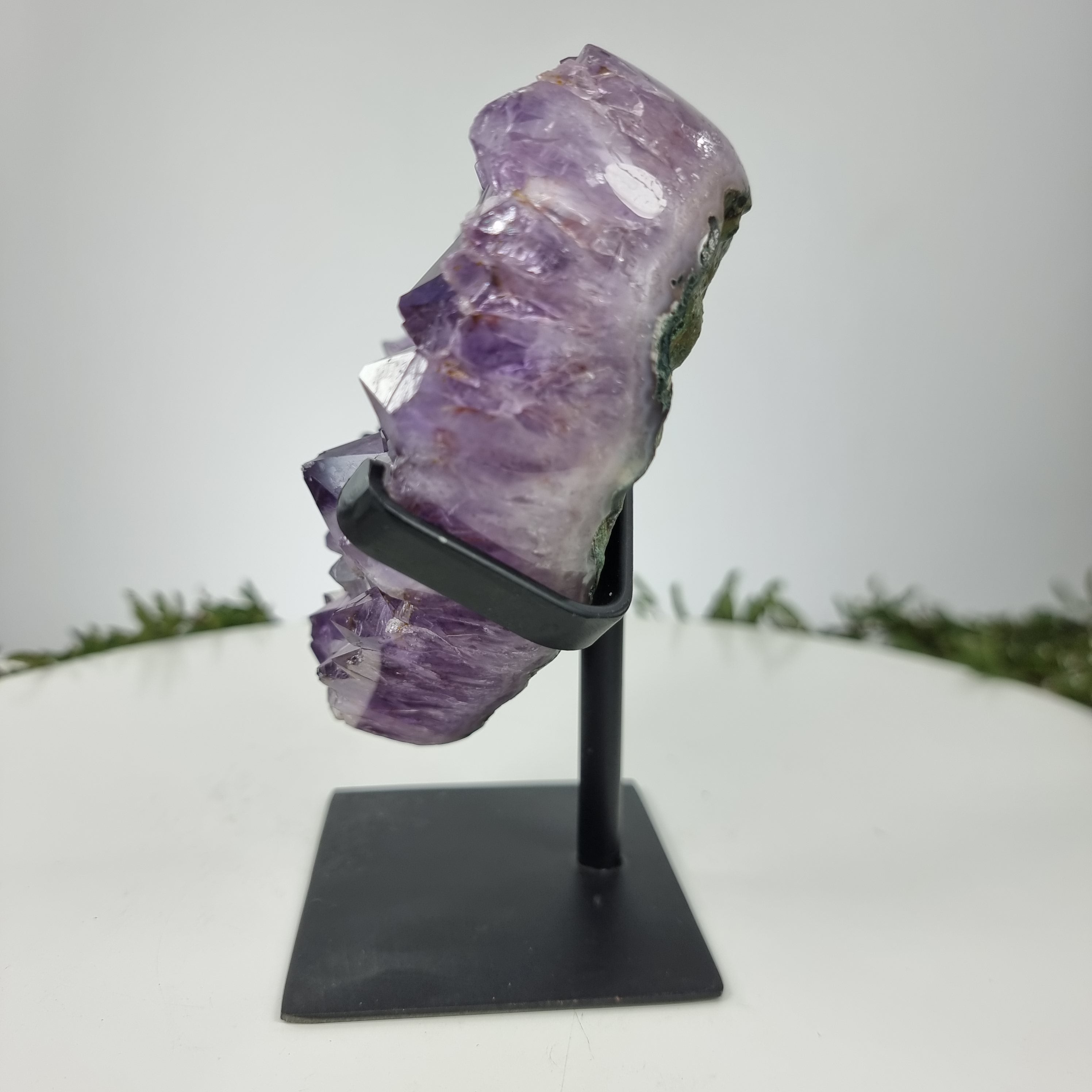 Coração de Ametista Especial | Peso 1,40 Kgs, Altura 18 cm | Energia, Beleza e Sofisticação