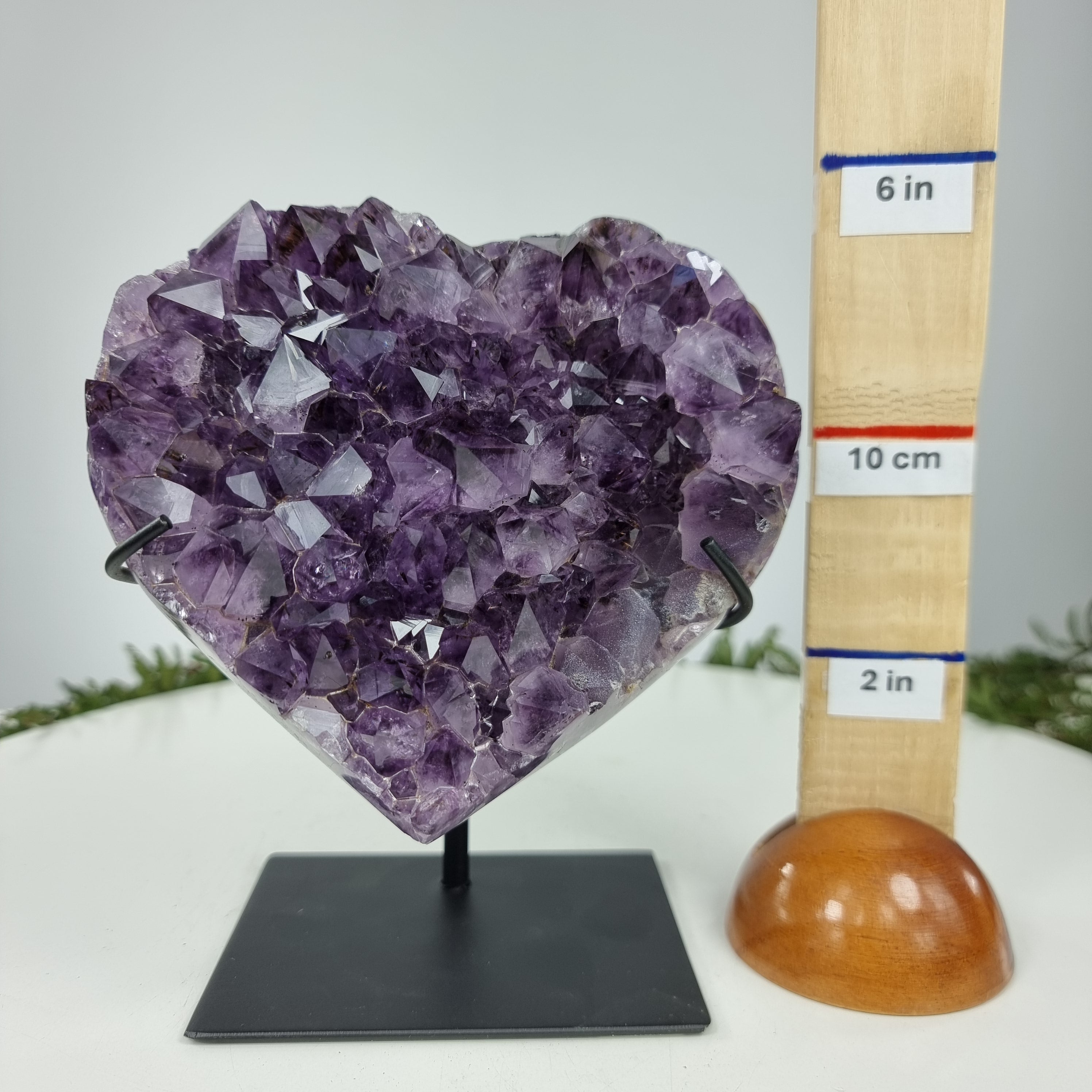 Coração de Ametista Especial | Peso 1,55 Kgs, Altura 14 cm | Energia, Beleza e Sofisticação