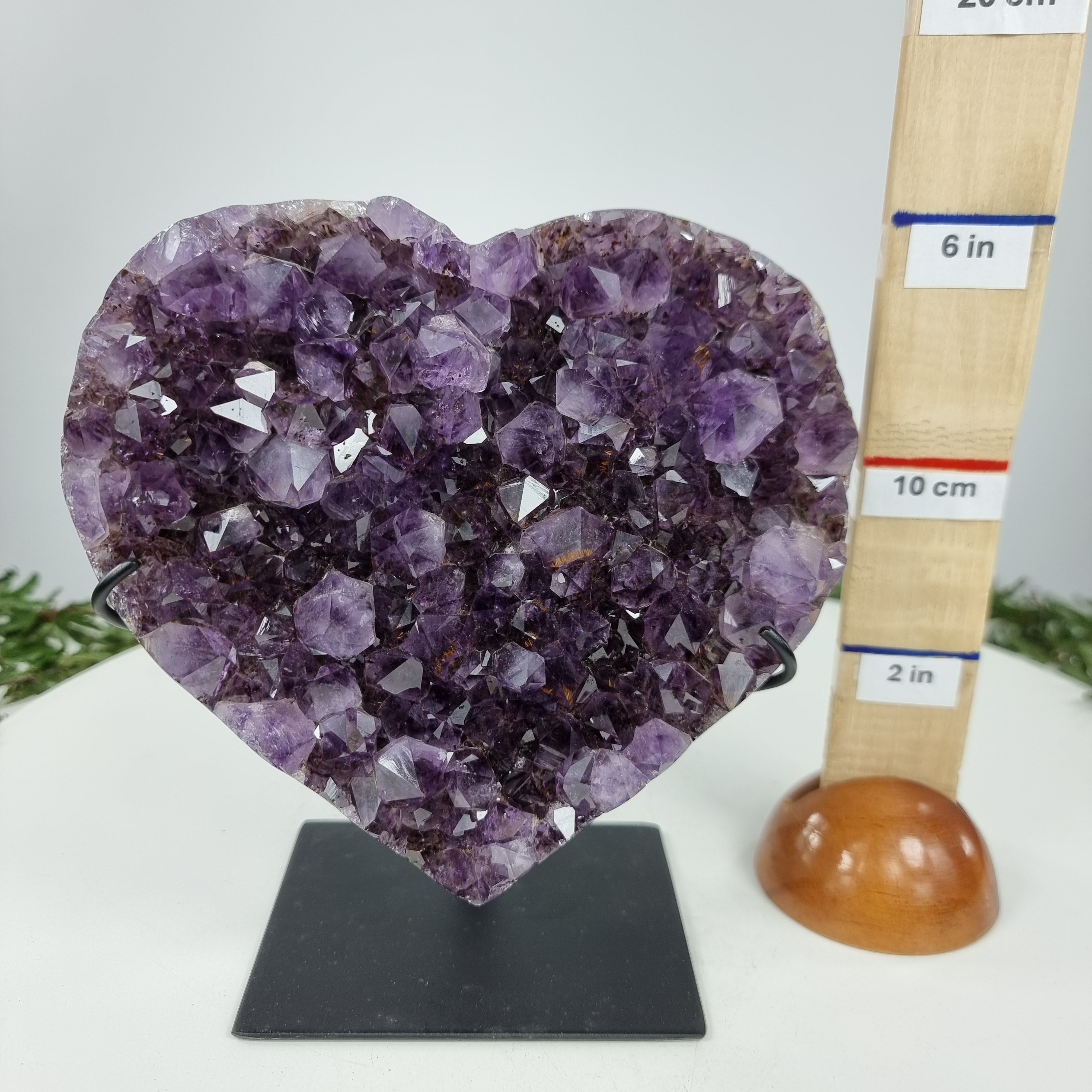 Coração de Ametista Especial | Peso 1,70 Kgs, Altura 19 cm | Energia, Beleza e Sofisticação
