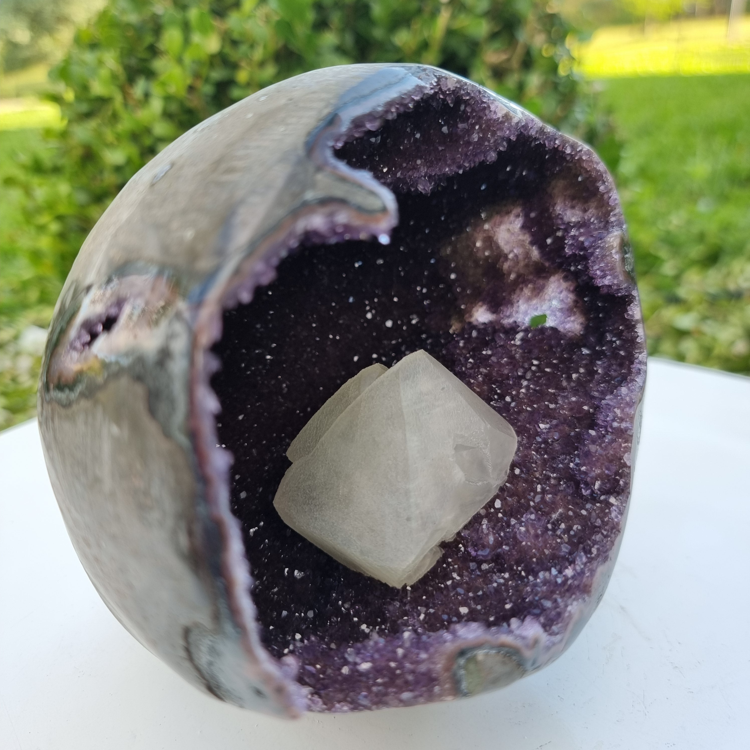 Coração de Ametista Especial | Peso 1,45 Kgs, Altura 13 cm | Energia, Beleza e Sofisticação