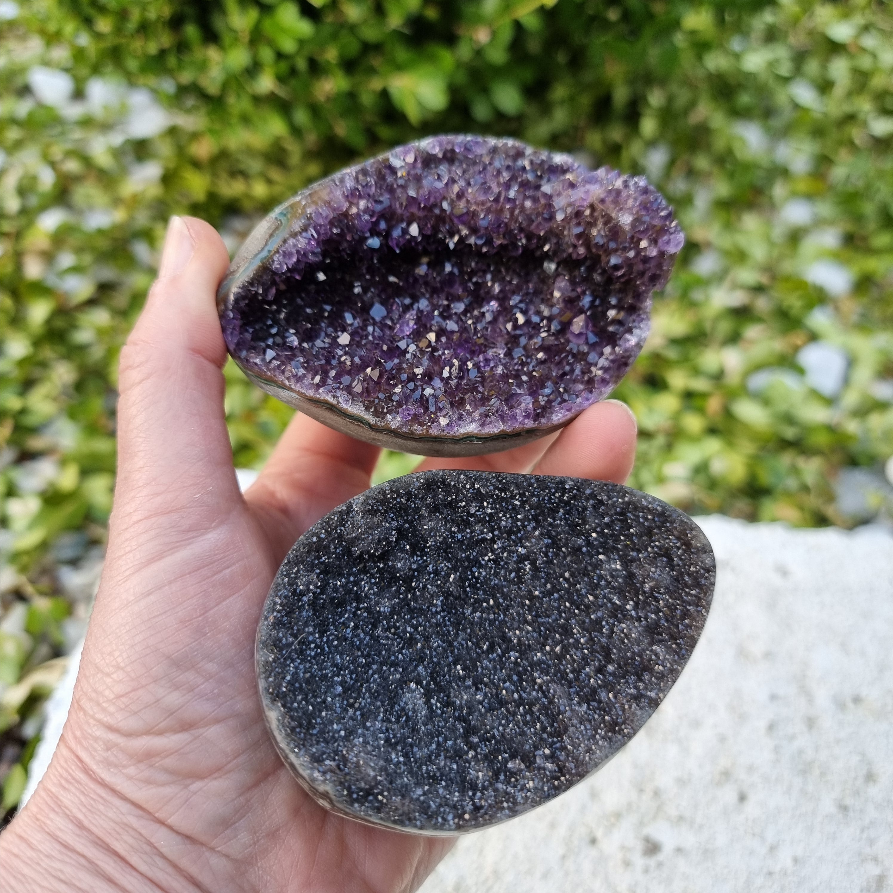 Drusa de Ametista Especial | Peso 0,38 Kgs, Altura 8 cm | Energia, Beleza e Sofisticação