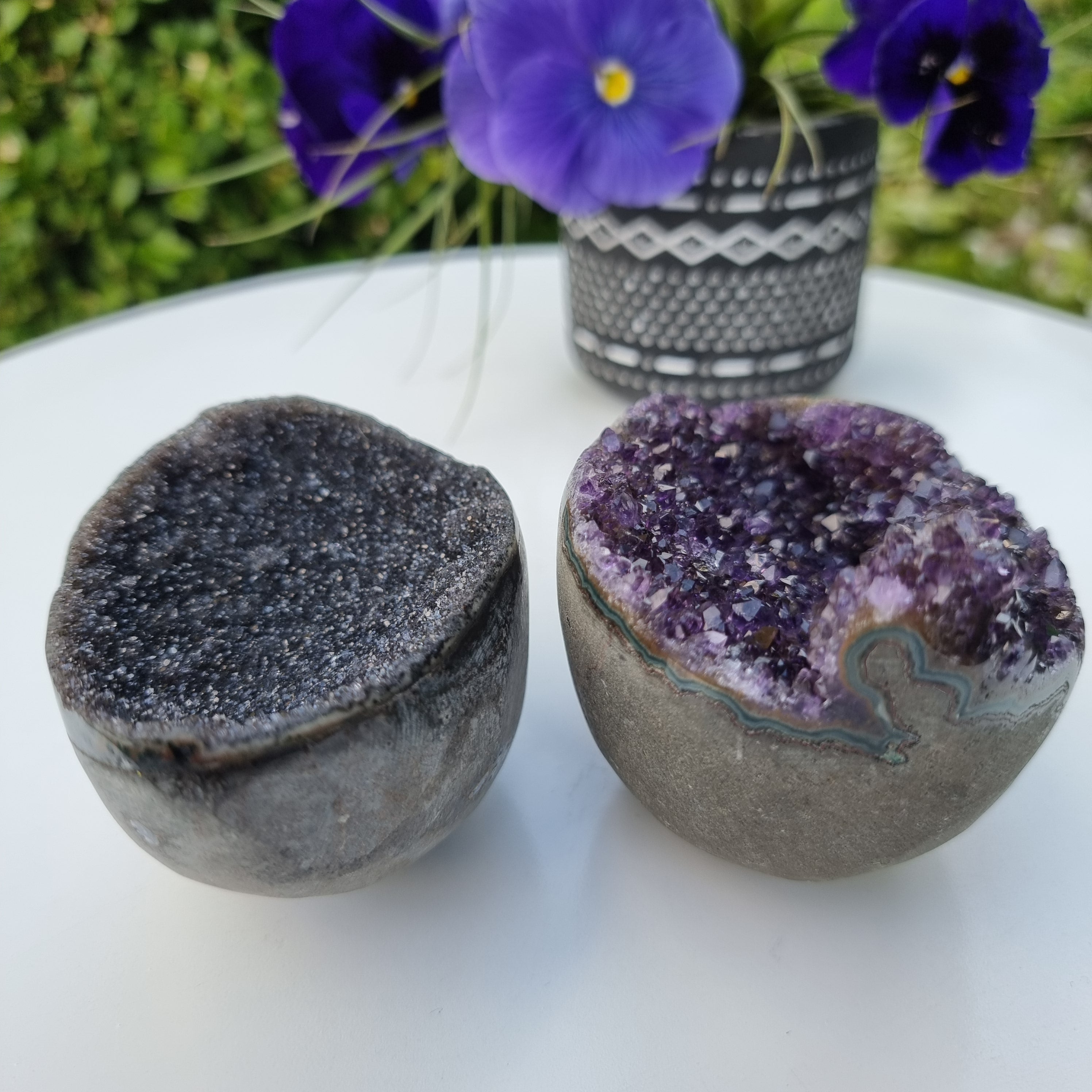 Drusa de Ametista Especial | Peso 0,38 Kgs, Altura 8 cm | Energia, Beleza e Sofisticação