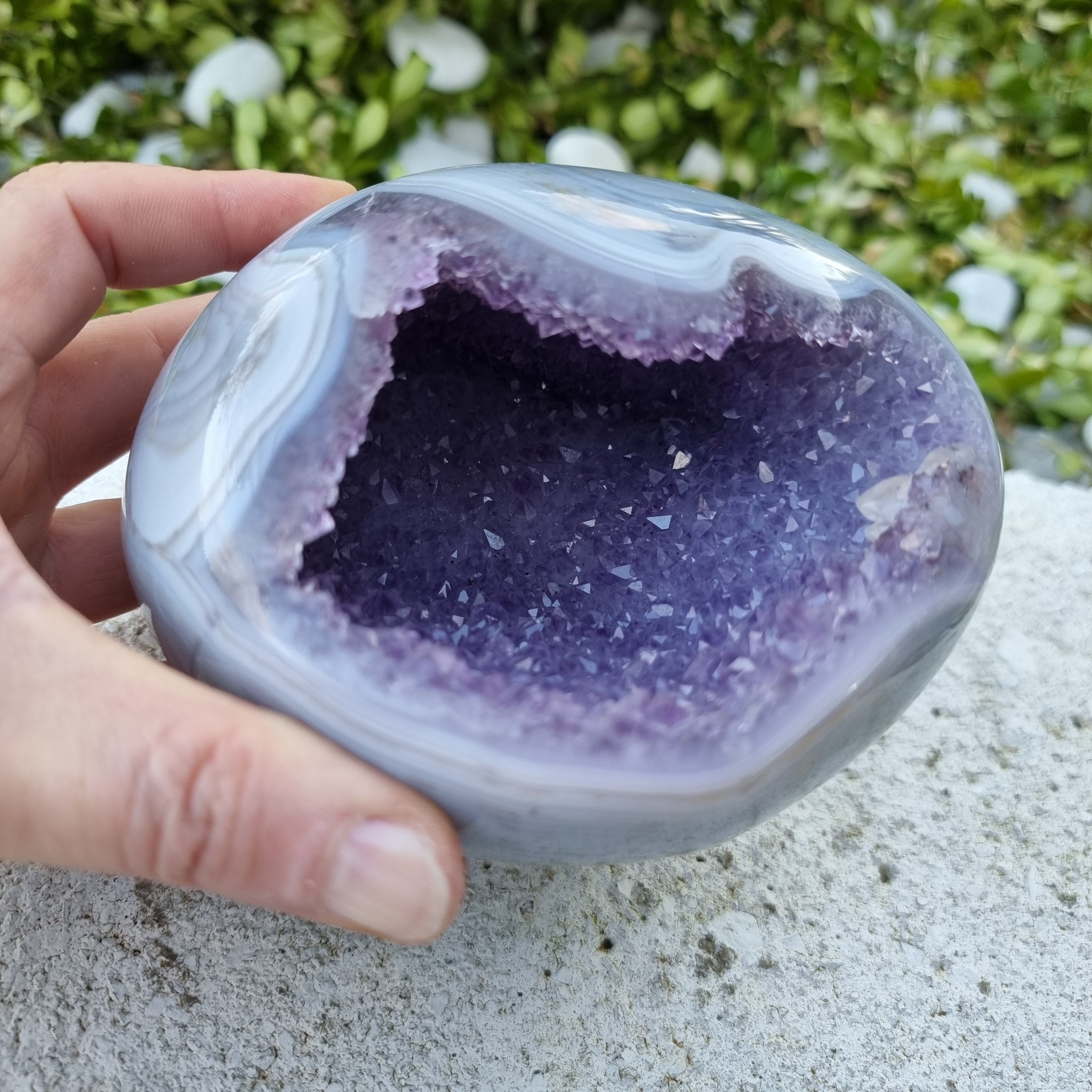 Drusa de Ametista Especial | Peso 1,95 Kgs, Altura 9 cm | Energia, Beleza e Sofisticação