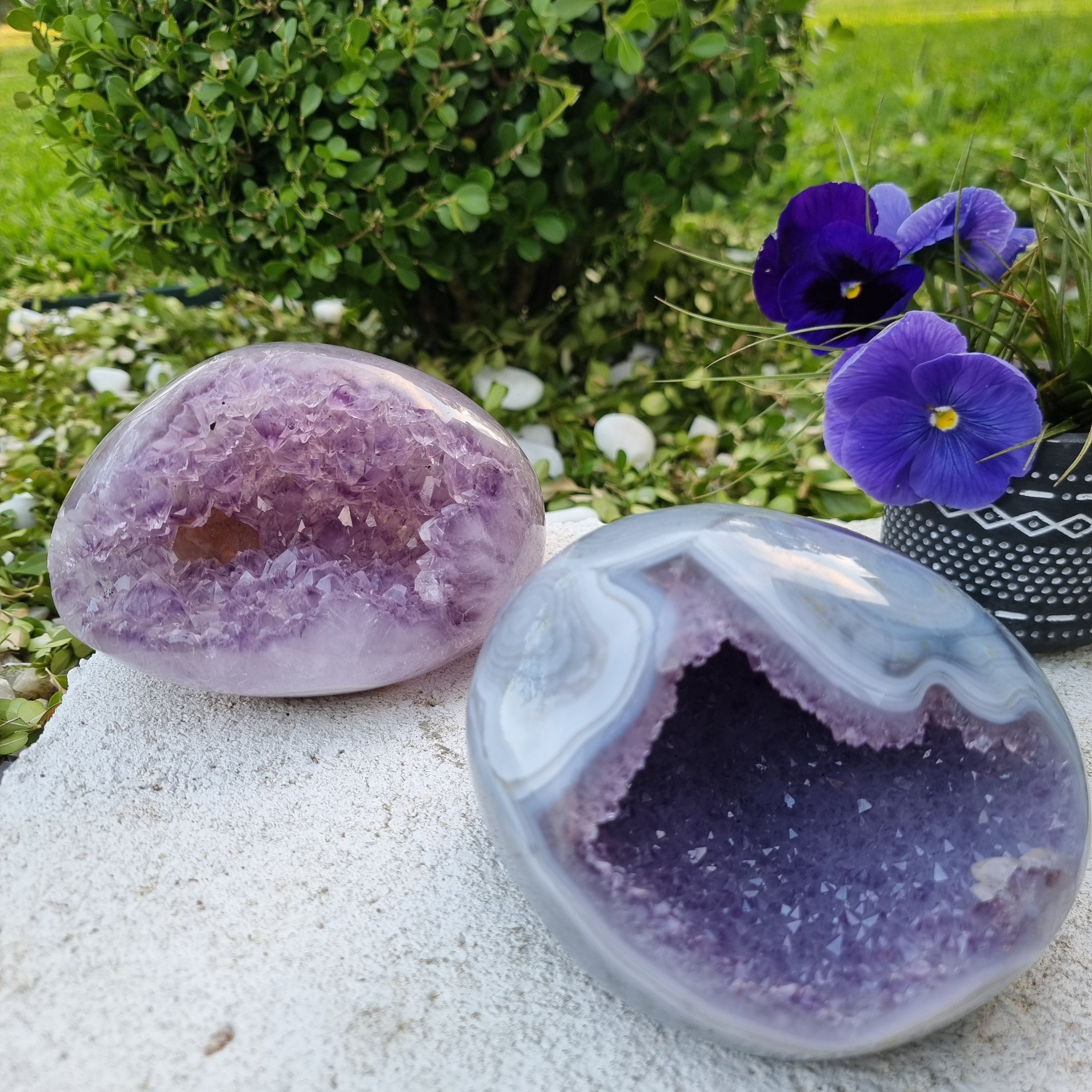 Drusa de Ametista Especial | Peso 1,95 Kgs, Altura 9 cm | Energia, Beleza e Sofisticação