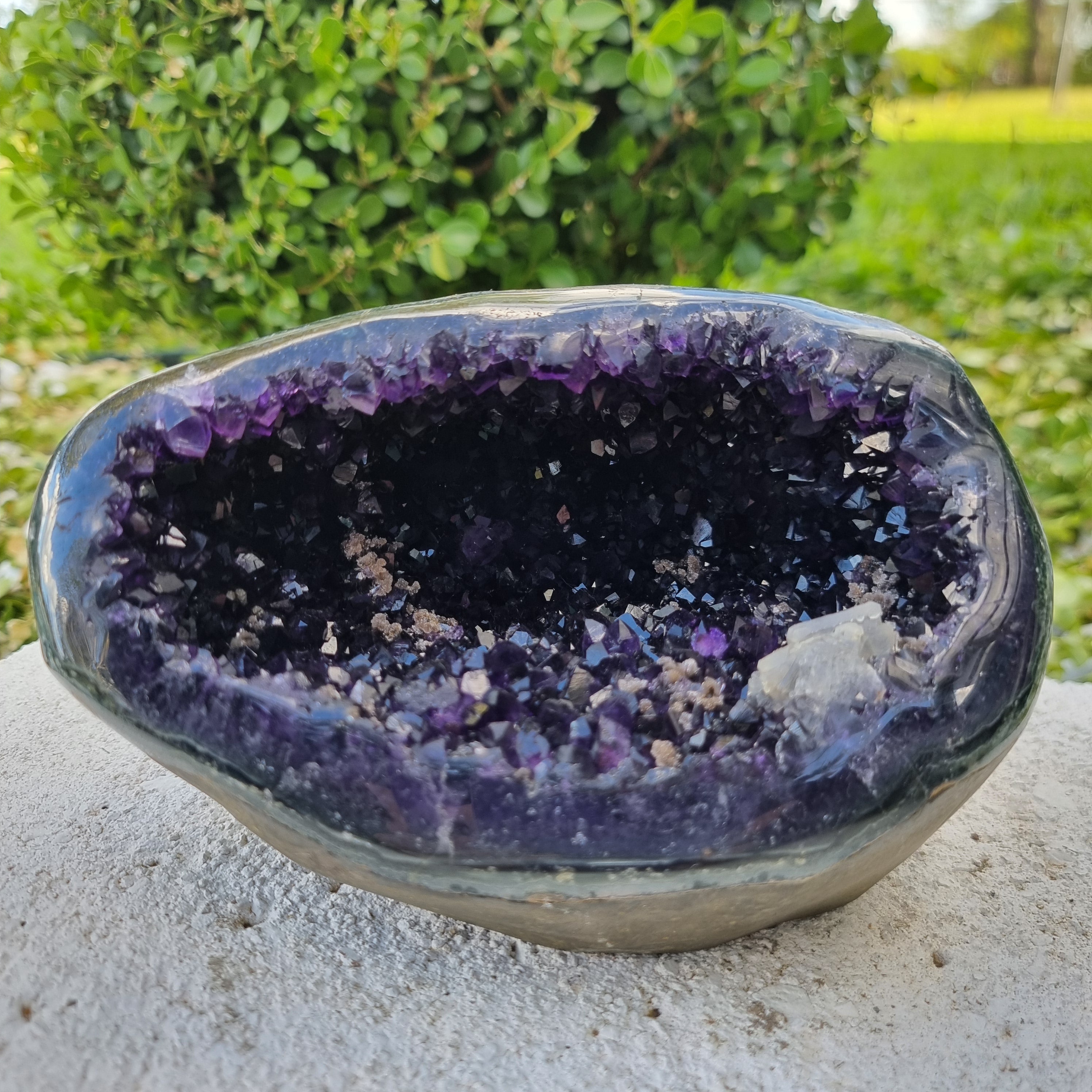 Ametista Roxa Super Especial | Peso 2,15 Kgs, Altura 11 cm | Energia, Beleza e Sofisticação