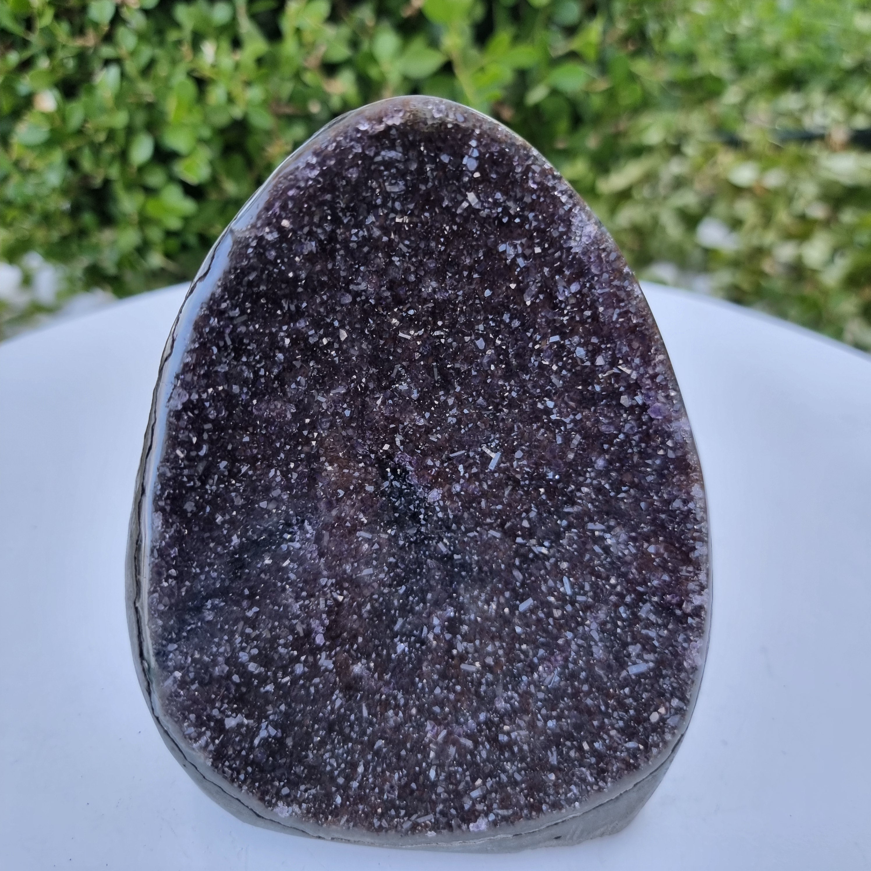 Drusa de Ametista Especial | Peso 1,10 Kgs, Altura 11 cm | Energia, Beleza e Sofisticação