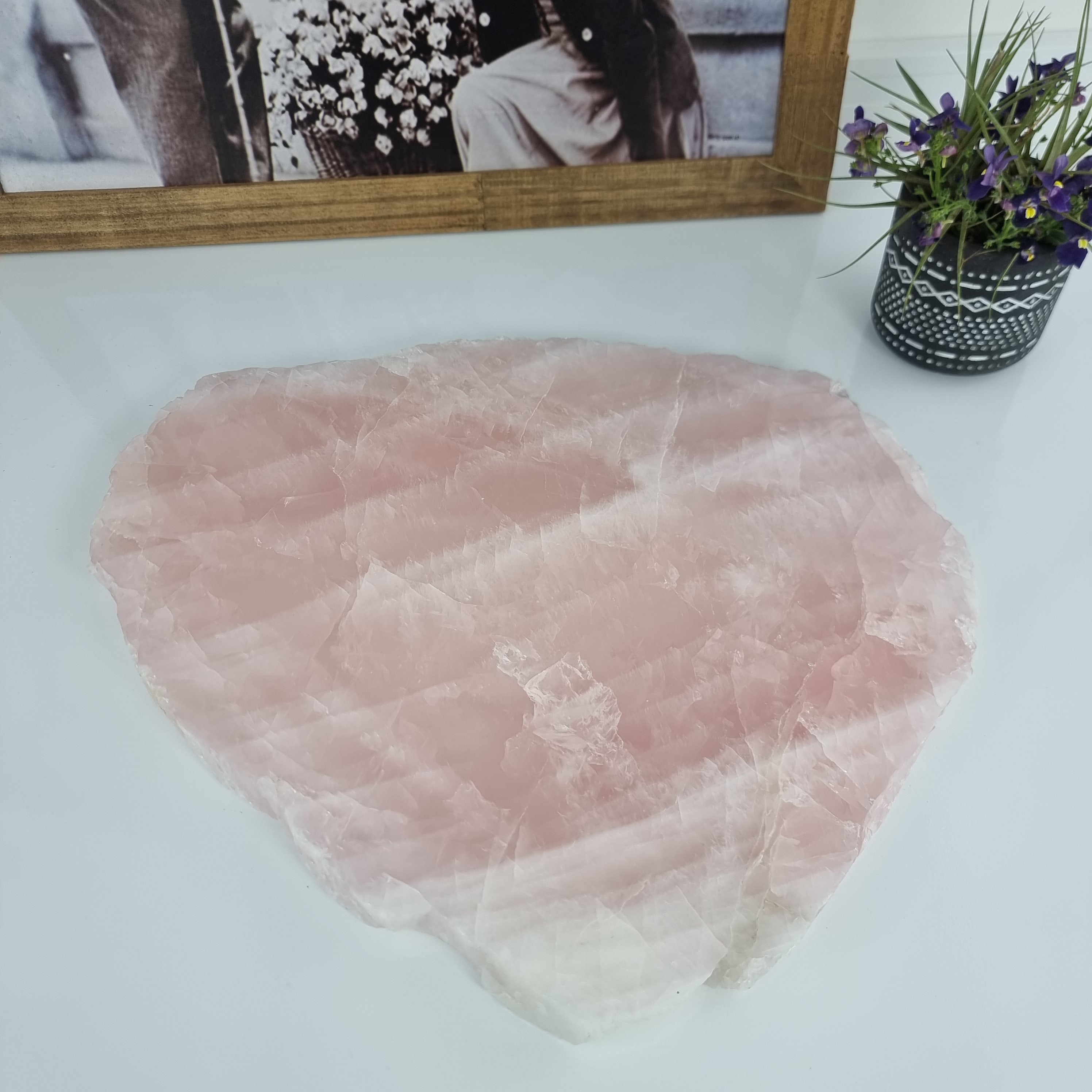 Bandeja de QUARTZO ROSA Bordas Naturais | 1 Unidade | Tamanho 30 cm | Peça Artesanal BR Crystals