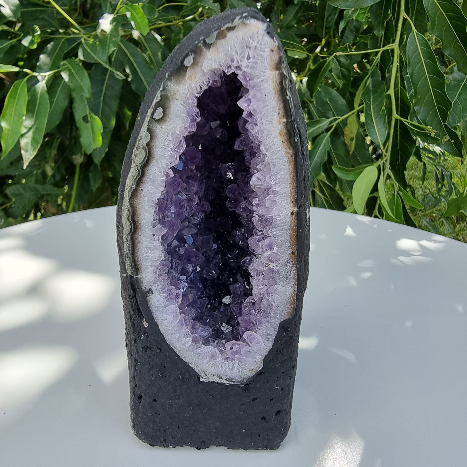 Capela em Ametista Bruta Drusa - Geodo de Ametista 1,10 Kgs, Super Special - Escolha o Modelo