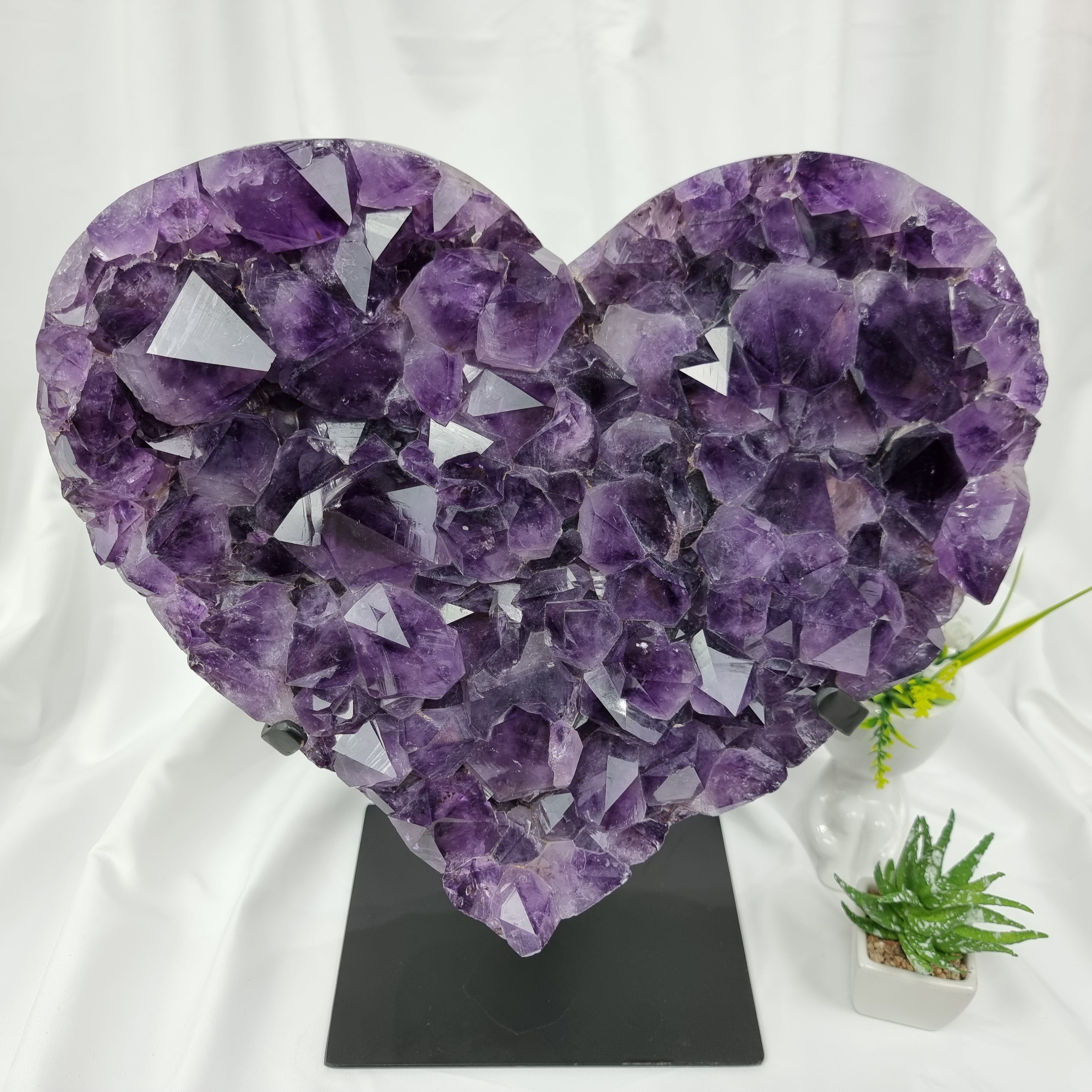 Coração De Ametista na base Base de Ferro - 6,20 kgs, Super Extra - Peça Única