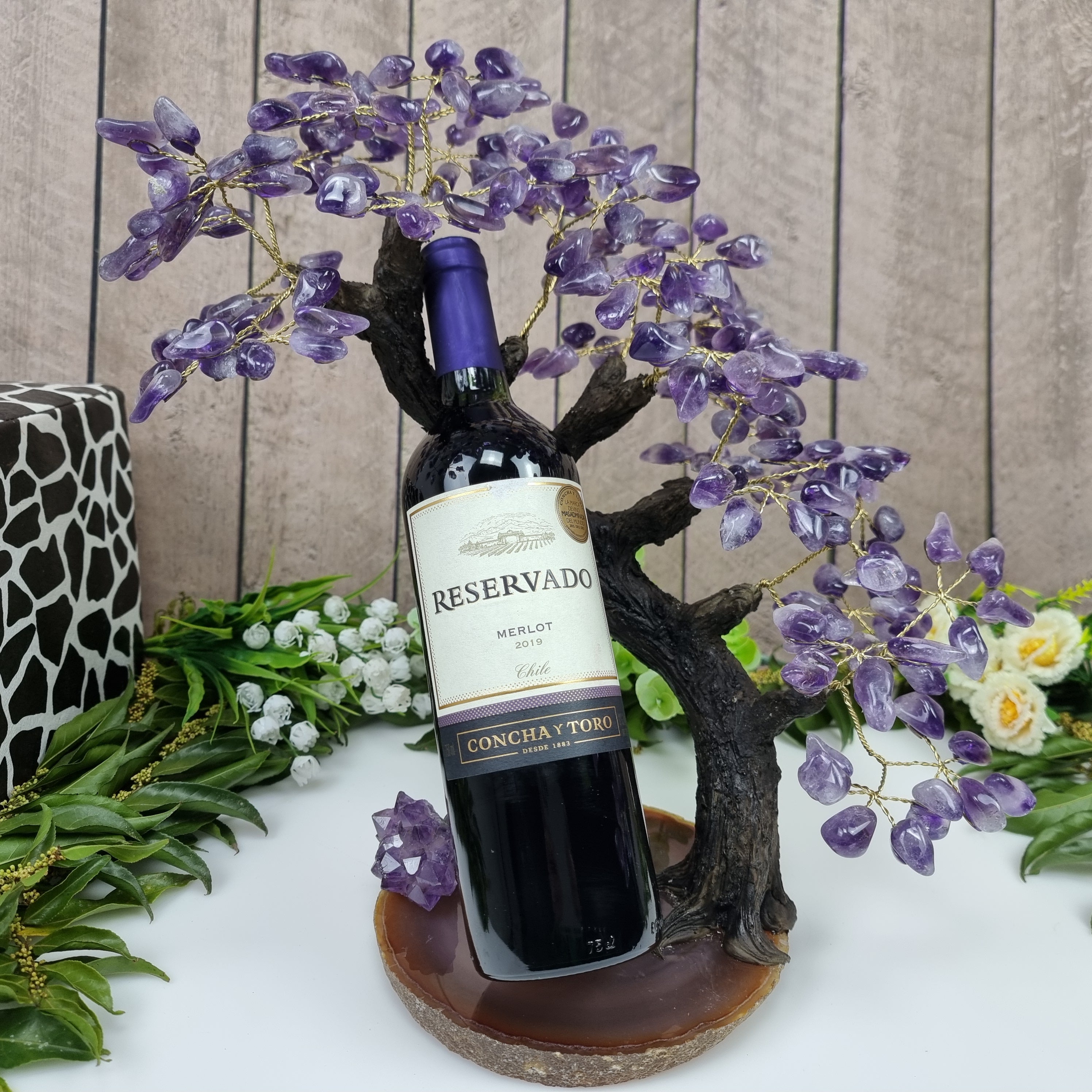 Árvore de Ametista Porta Vinho base ágatas, 44 galhos e 220 pedras, 40 cm alt peso 2,450 kg