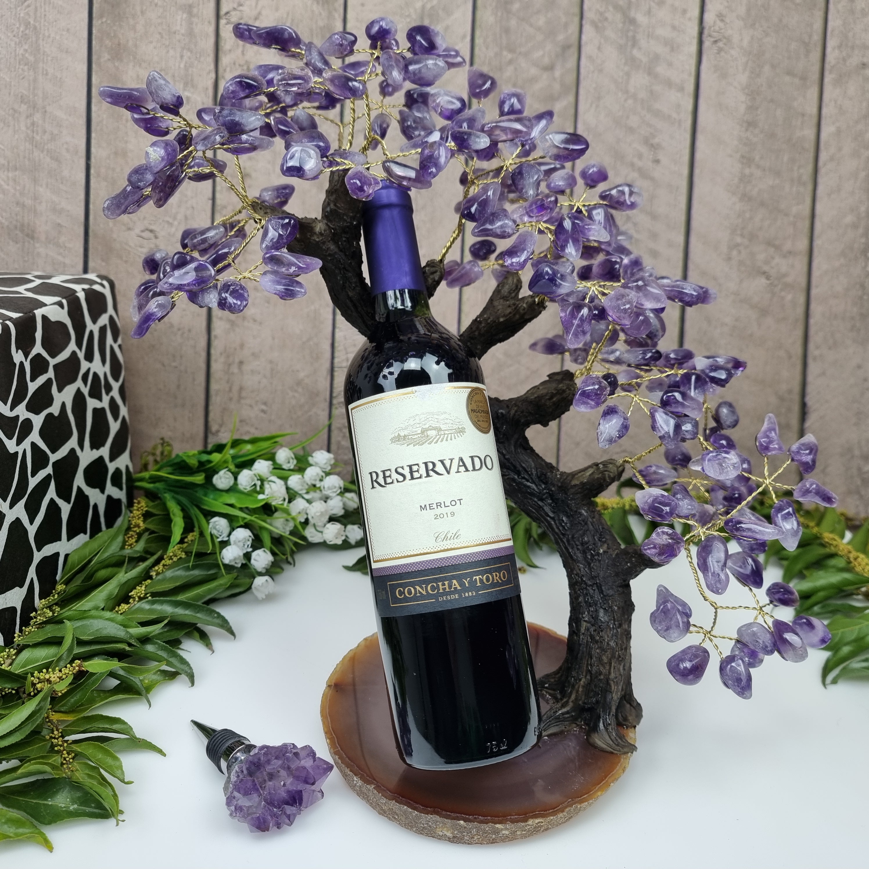 Árvore de Ametista Porta Vinho base ágatas, 44 galhos e 220 pedras, 40 cm alt peso 2,450 kg