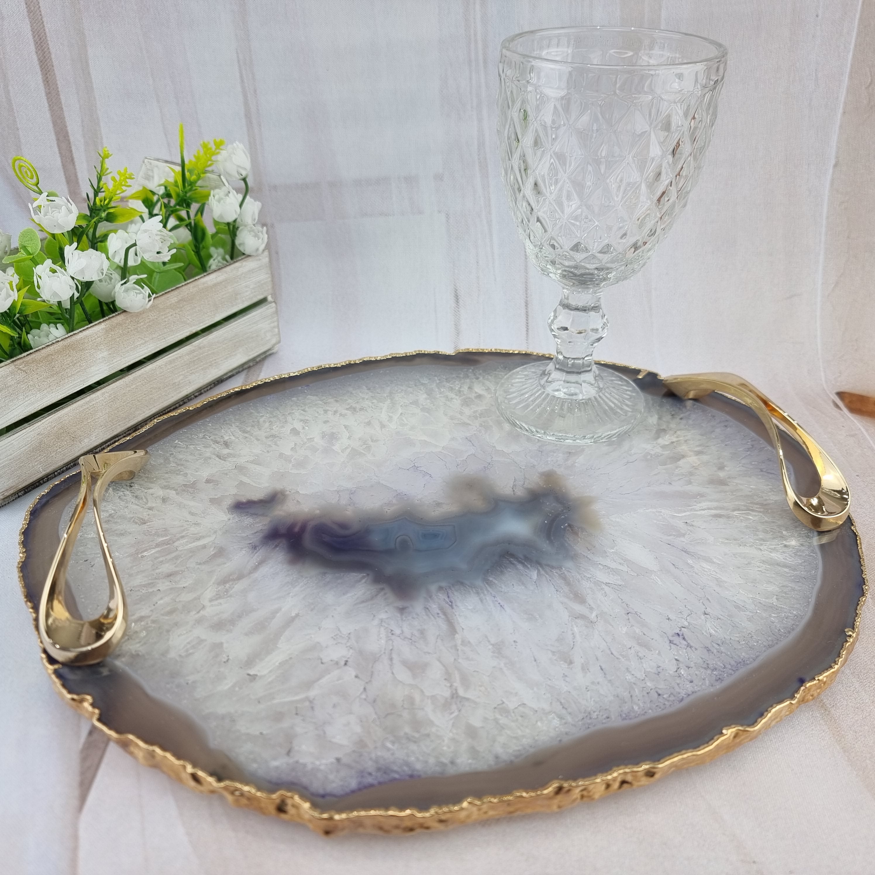 Bandejas de Ágatas Naturais com Puxadores| 1 Unidade Banho Dourado | Tamanho 30 cm | Peça Artesanal BR Crystals
