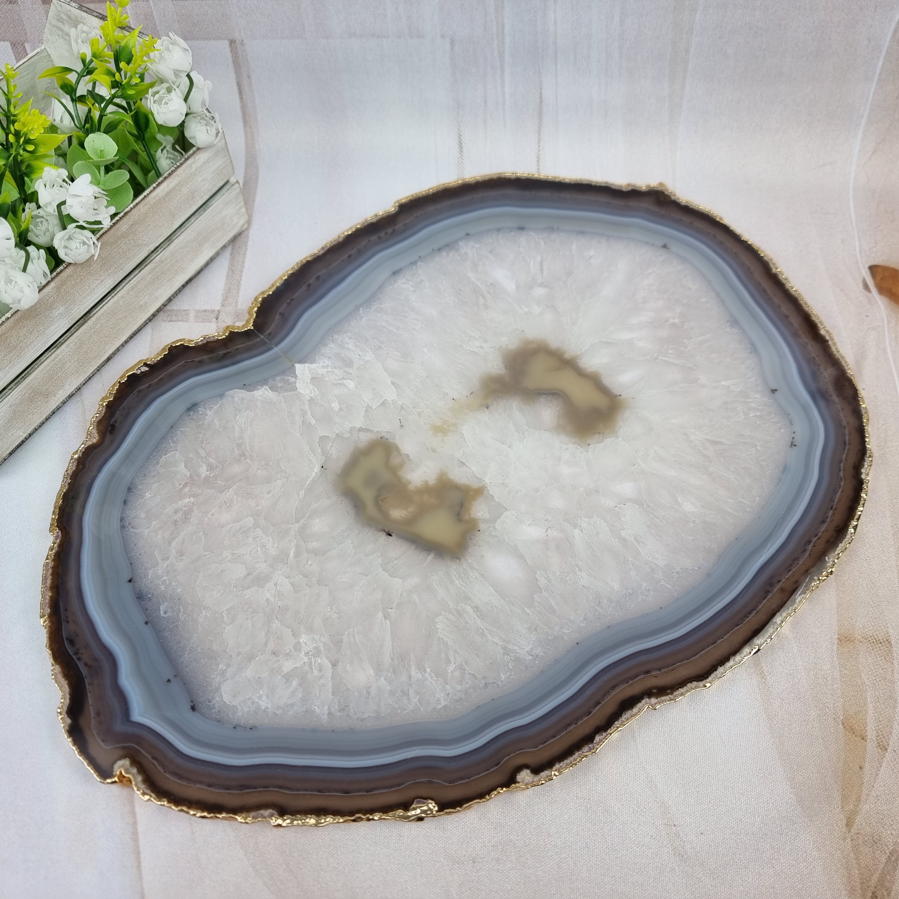 Bandejas de Ágata con BORDES DORADOS tamaño 30 a 35 cm y peso 3 kg