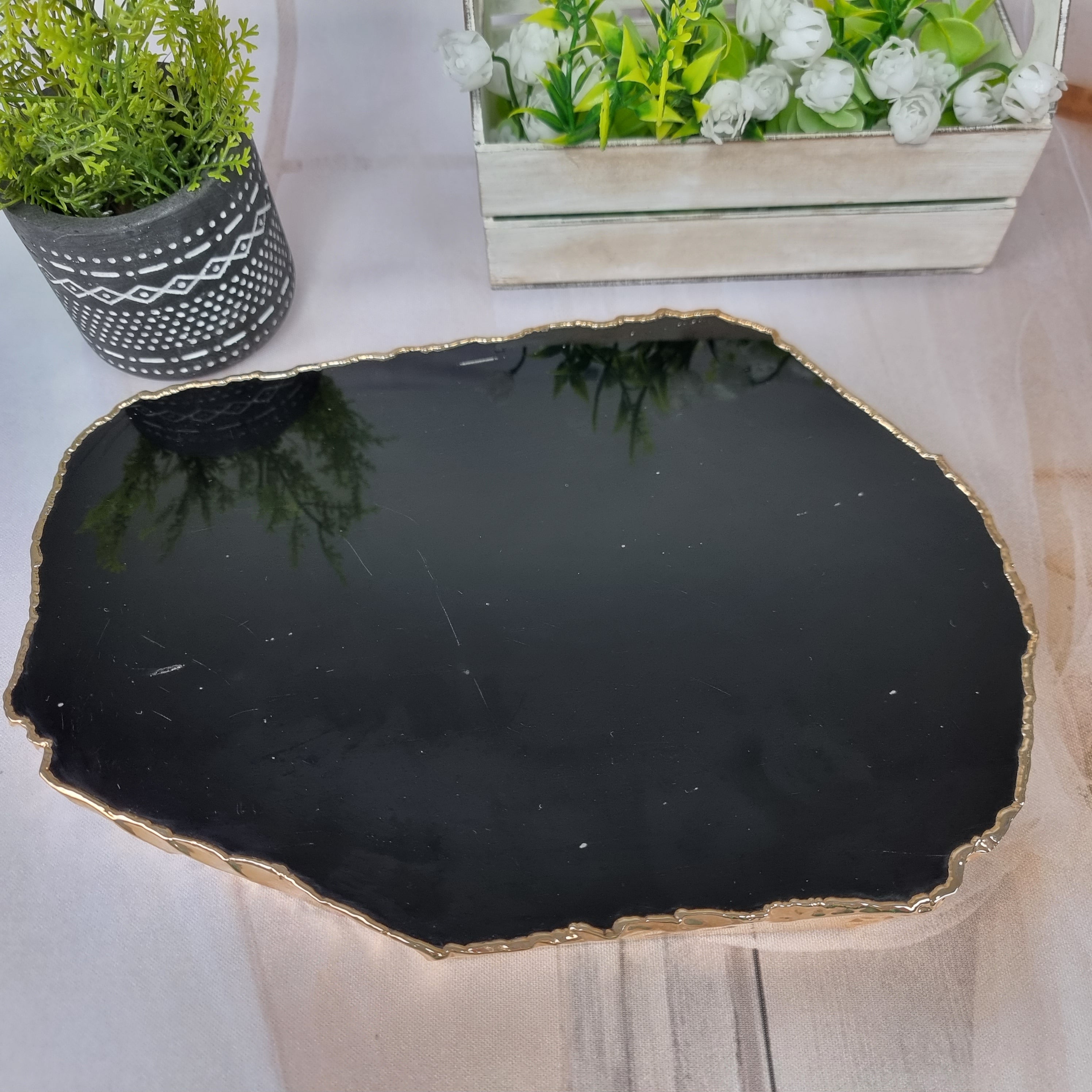 Bandejas de Quartzo com BORDAS DOURADAS tamanho 30 a 35 cm e peso de 3 kgs