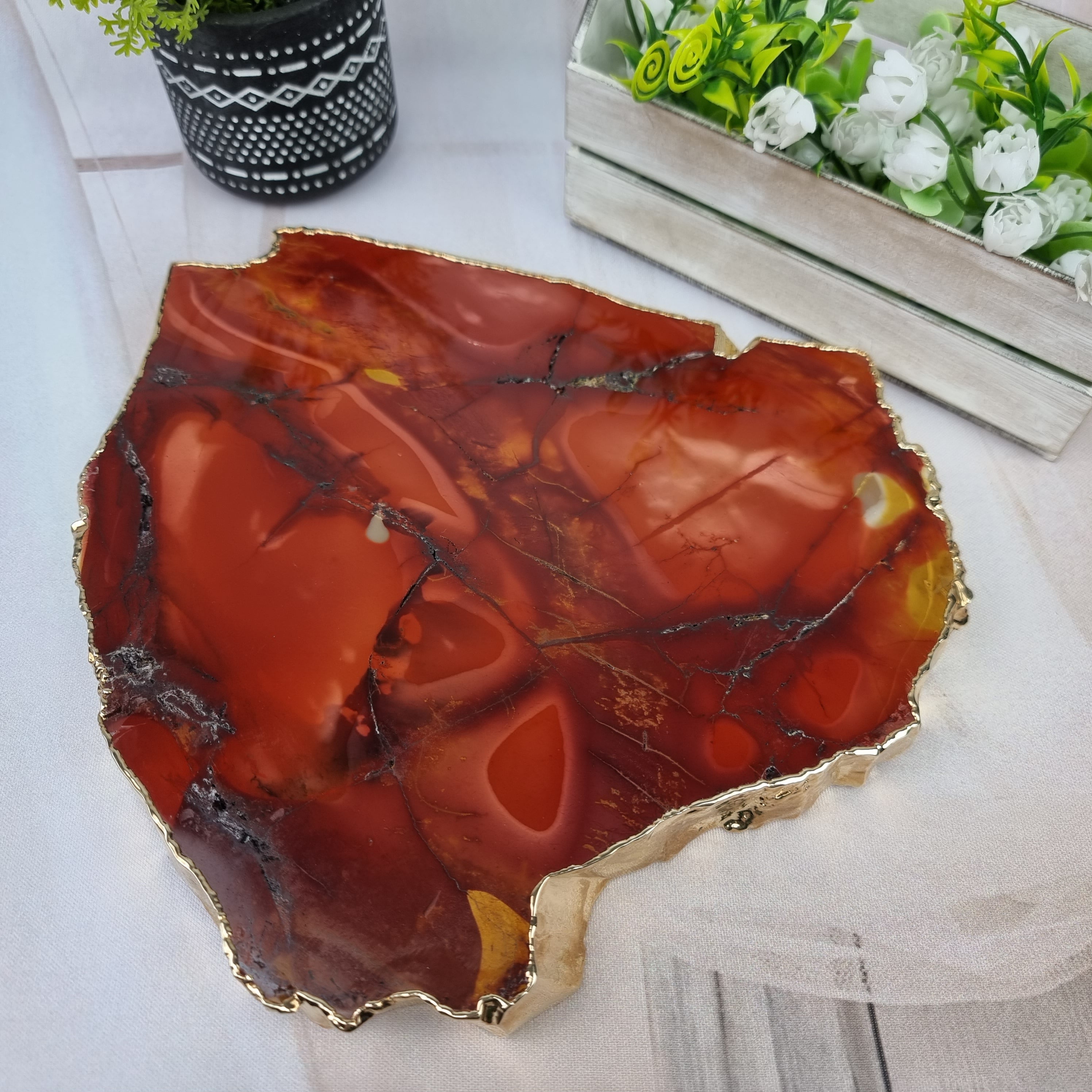 Bandejas de Quartzo com BORDAS DOURADAS tamanho 30 a 35 cm e peso de 3 kgs