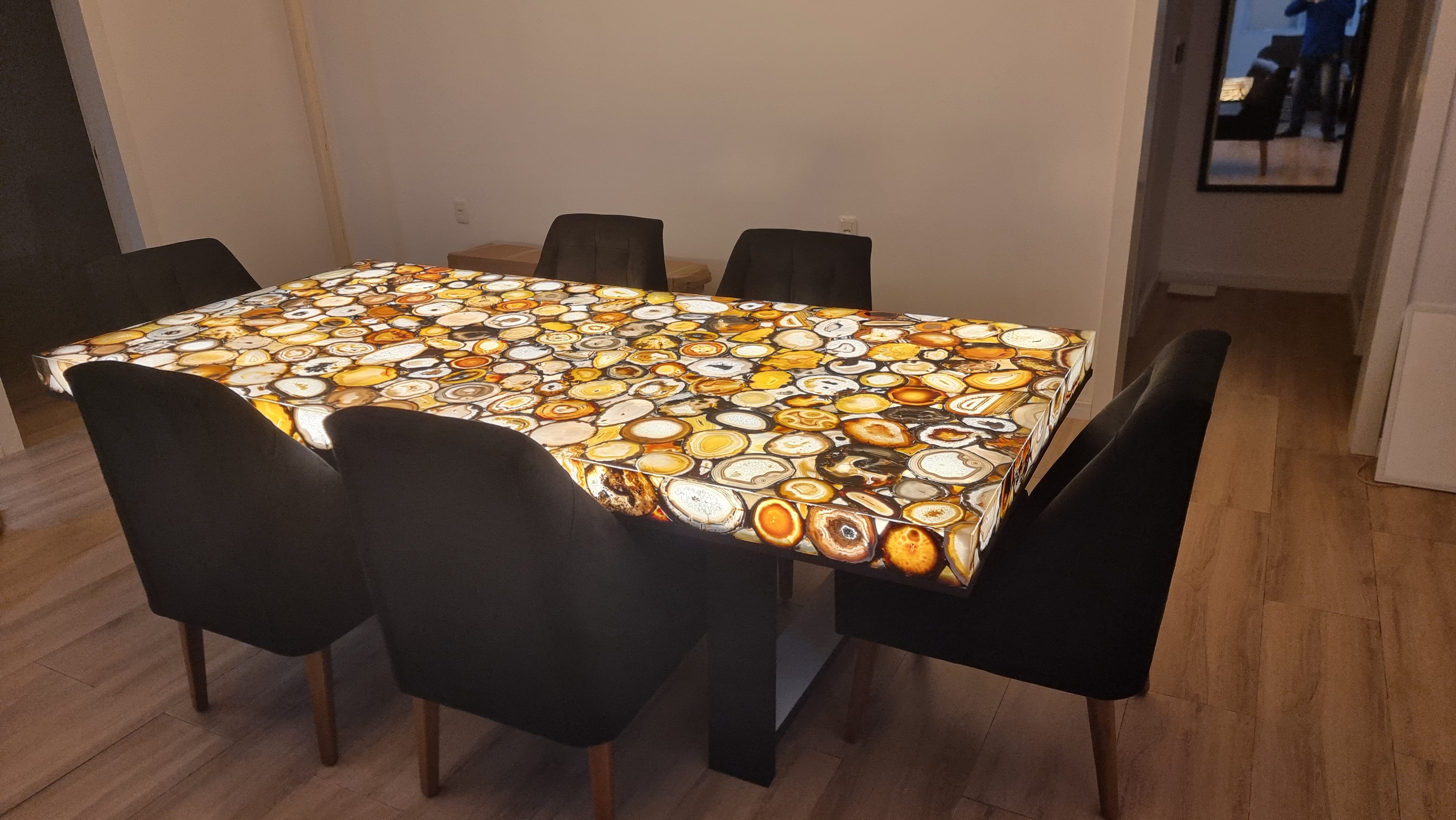 Mesa de Comedor en Ágatas de Resina con Iluminación LED 2,80m x 1,35m Calidad Extra