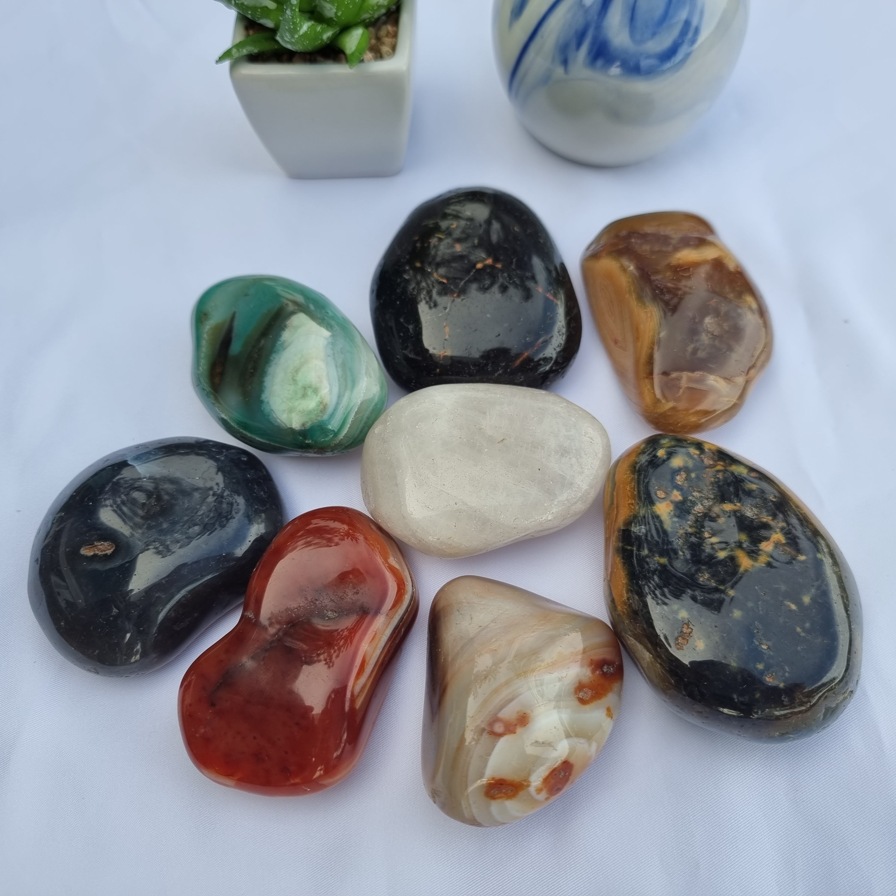 Pedras Roladas Terapêuticas Sortidas Polidas 5 a 8 cm Quantidade 1 kg